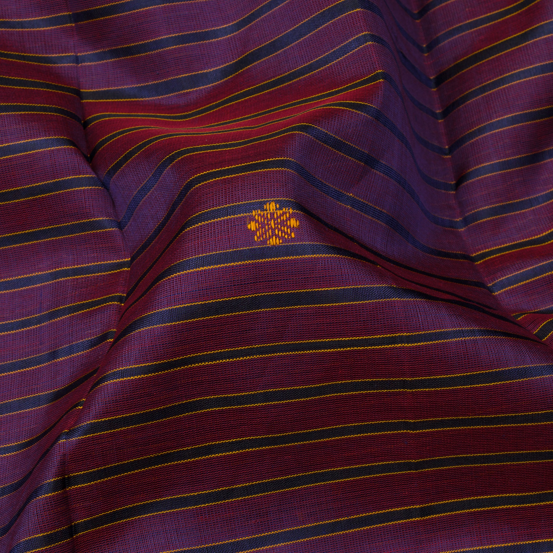 Kanakavalli Silk/Cotton Sari 22-598-HS005-08606 - Fabric View