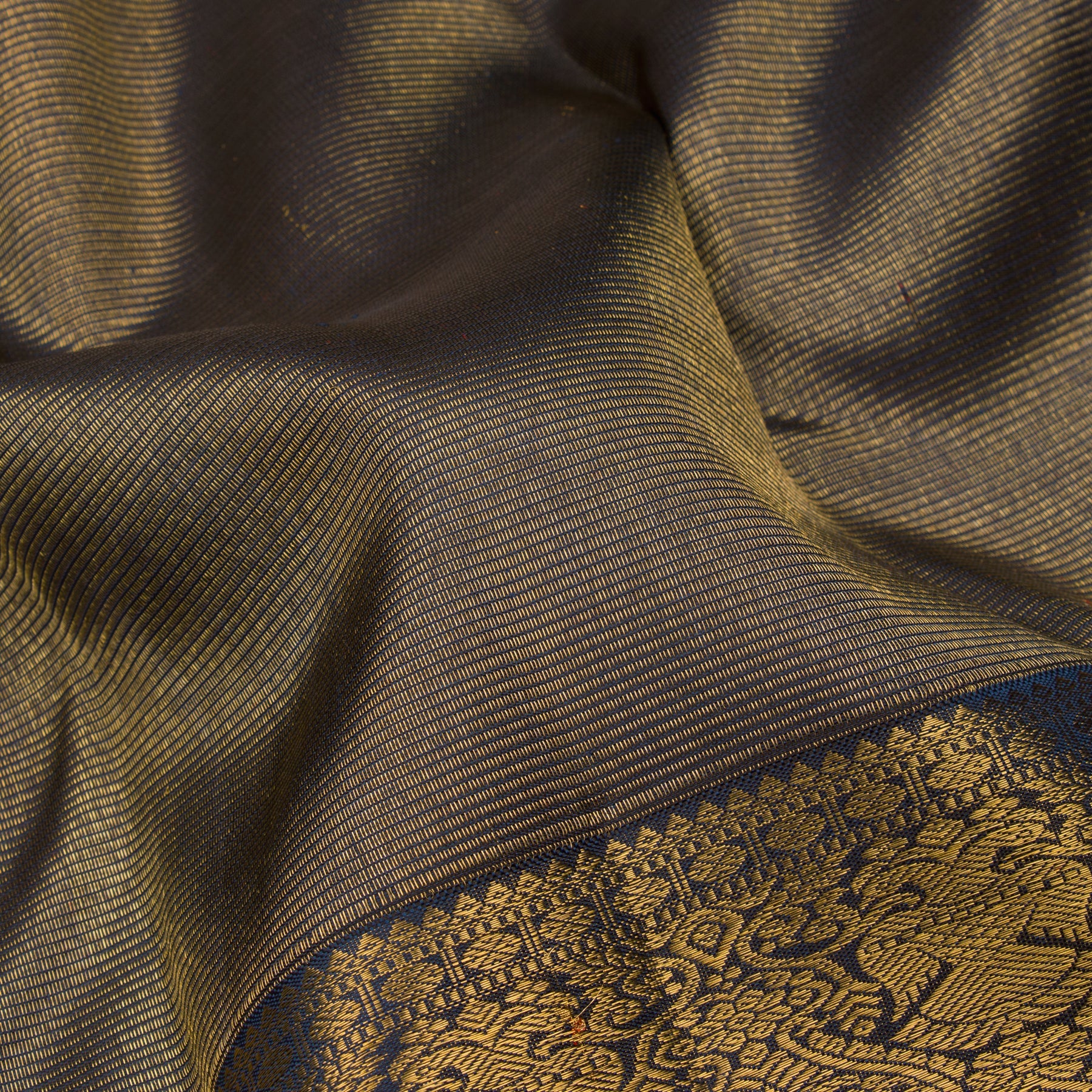 Kanakavalli Kanjivaram Silk Sari 22-599-HS001-05161 - Fabric View