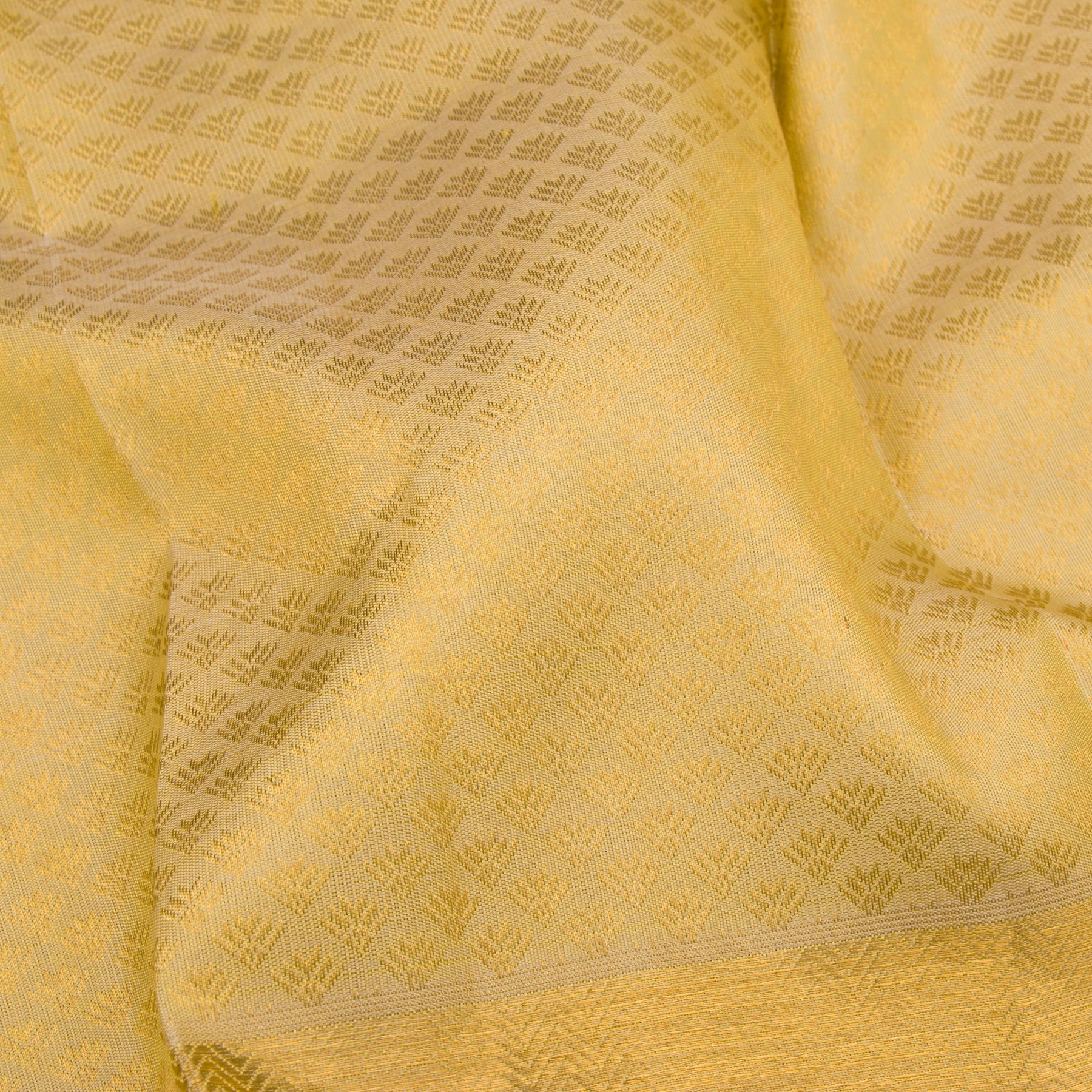 Kanakavalli Kanjivaram Silk Sari 22-599-HS001-05229 - Fabric View