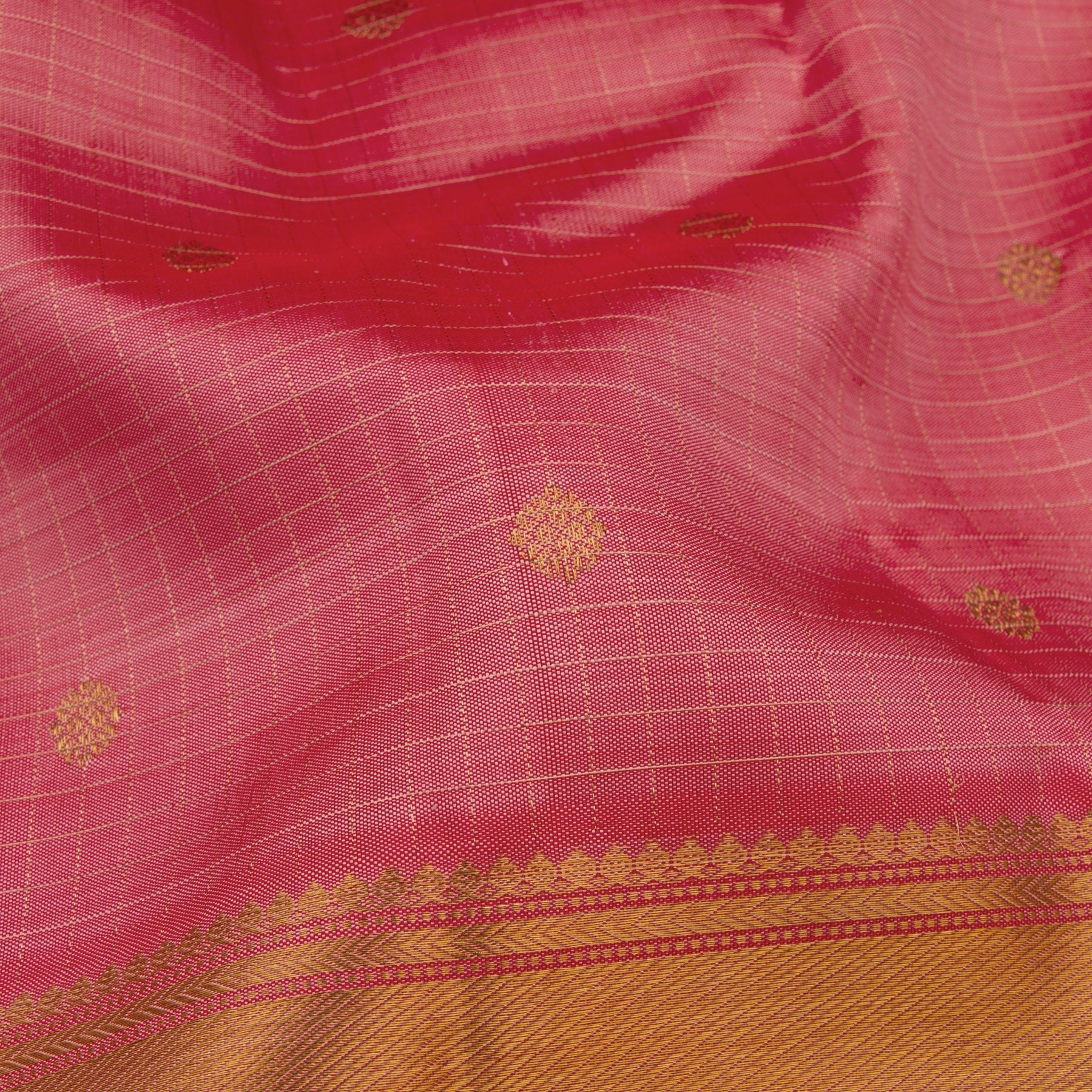 Kanakavalli Kanjivaram Silk Sari 22-599-HS001-06492 - Fabric View