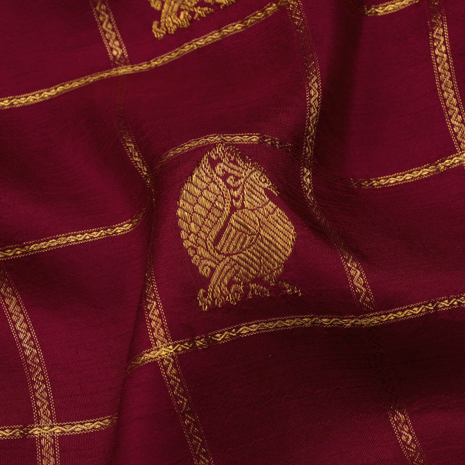 Kanakavalli Kanjivaram Silk Sari 22-599-HS001-07190 - Fabric View