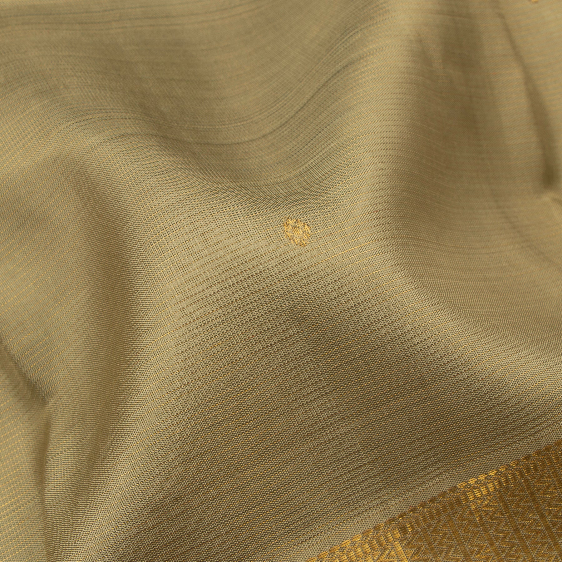 Kanakavalli Kanjivaram Silk Sari 22-599-HS001-10307 - Fabric View
