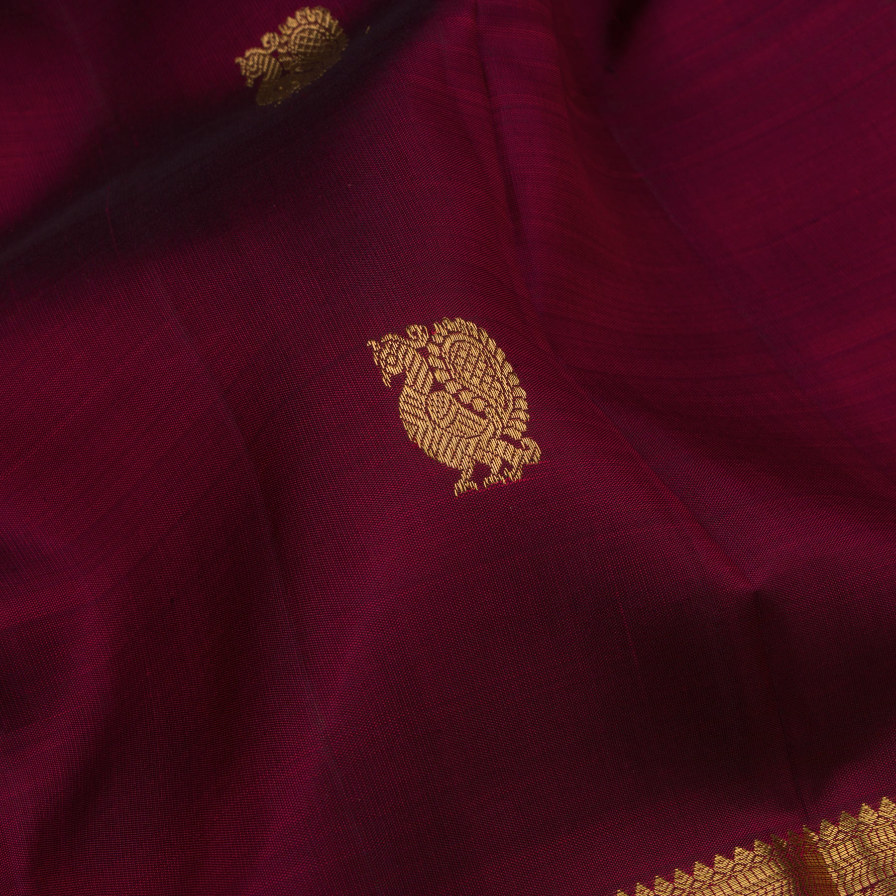 Kanakavalli Kanjivaram Silk Sari 22-599-HS001-11215 - Fabric View