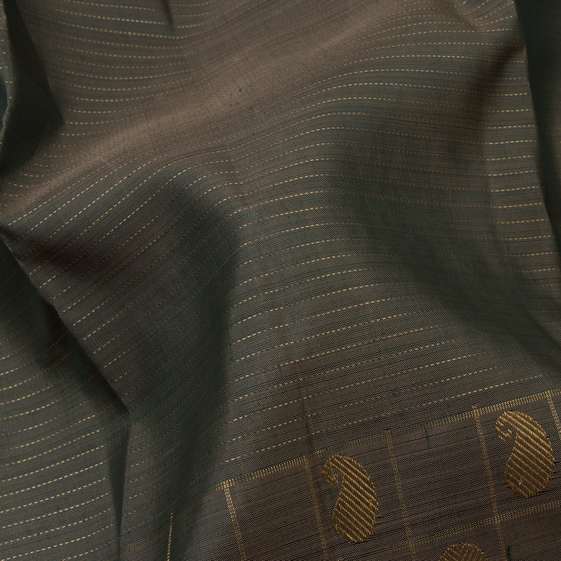Kanakavalli Kanjivaram Silk Sari 22-599-HS001-13063 - Fabric View