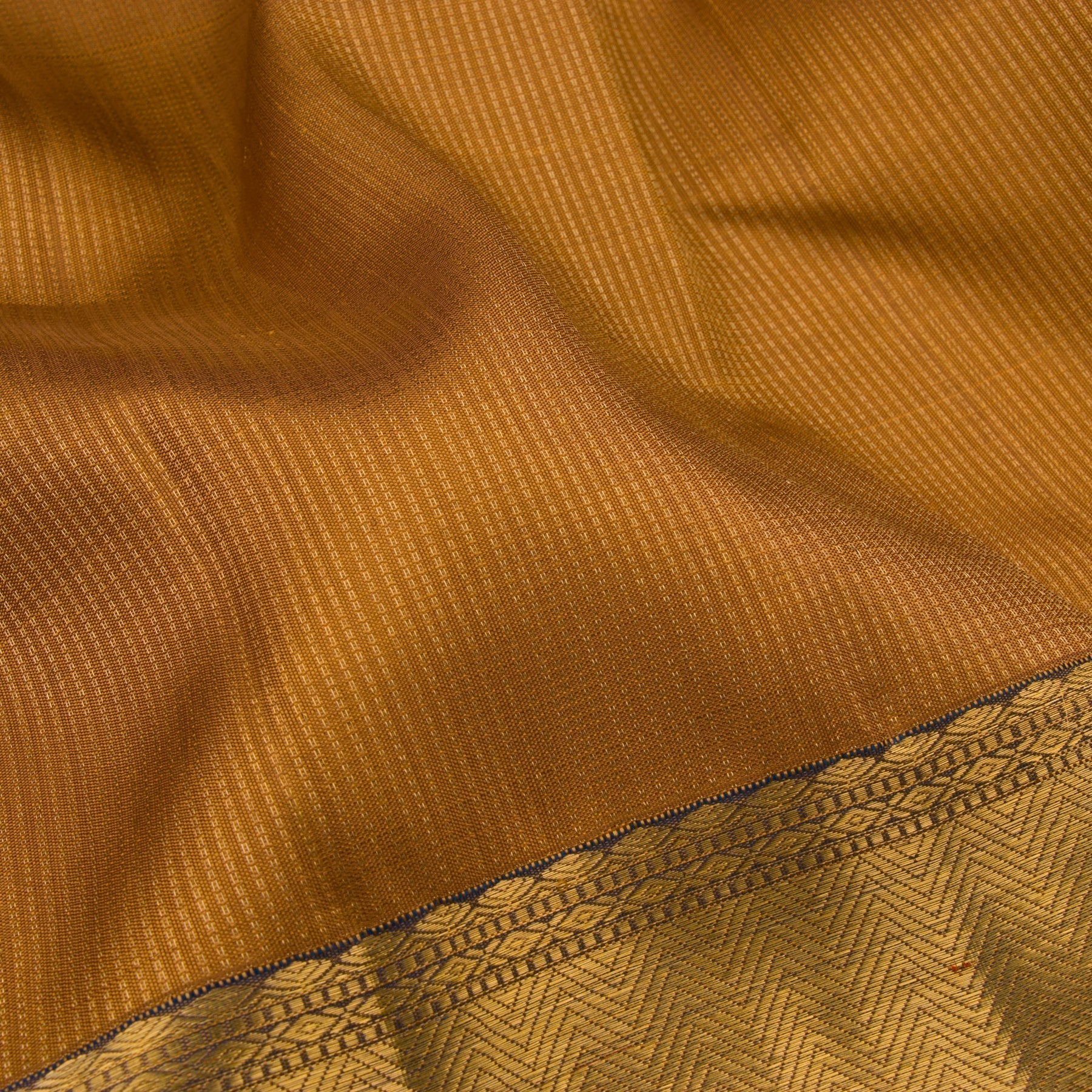 Kanakavalli Kanjivaram Silk Sari 22-599-HS001-13066 - Fabric View