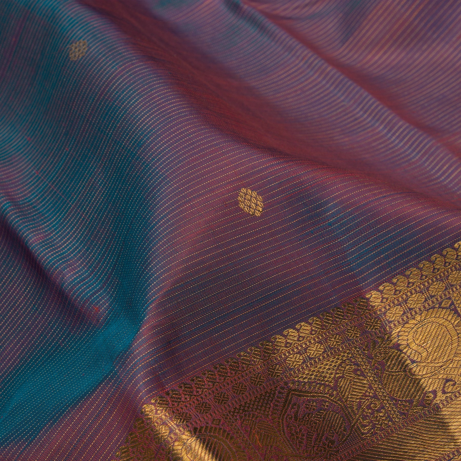 Kanakavalli Kanjivaram Silk Sari 22-599-HS001-13075 - Fabric View