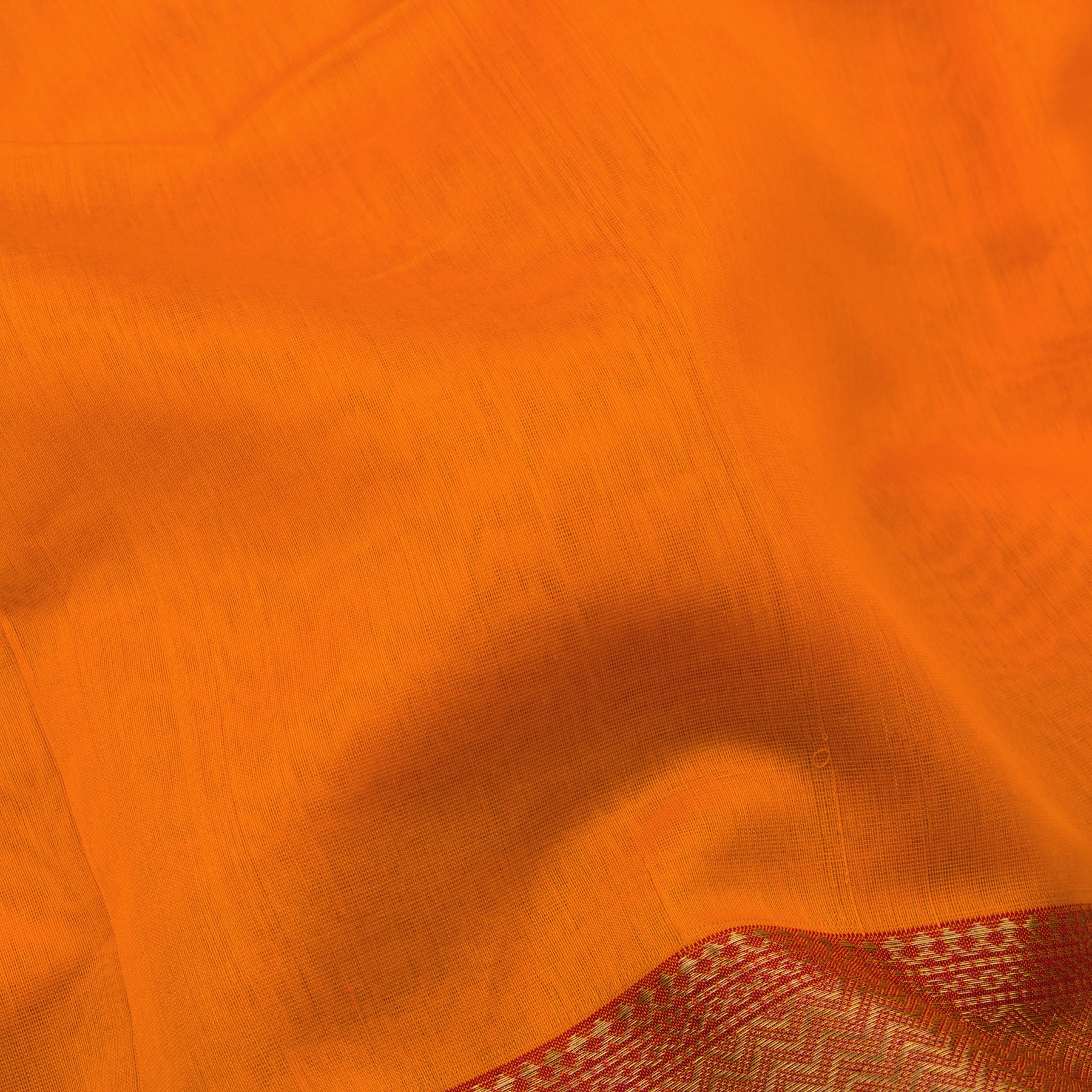 Kanakavalli Silk/Cotton Sari 22-610-HS005-03118 - Fabric View