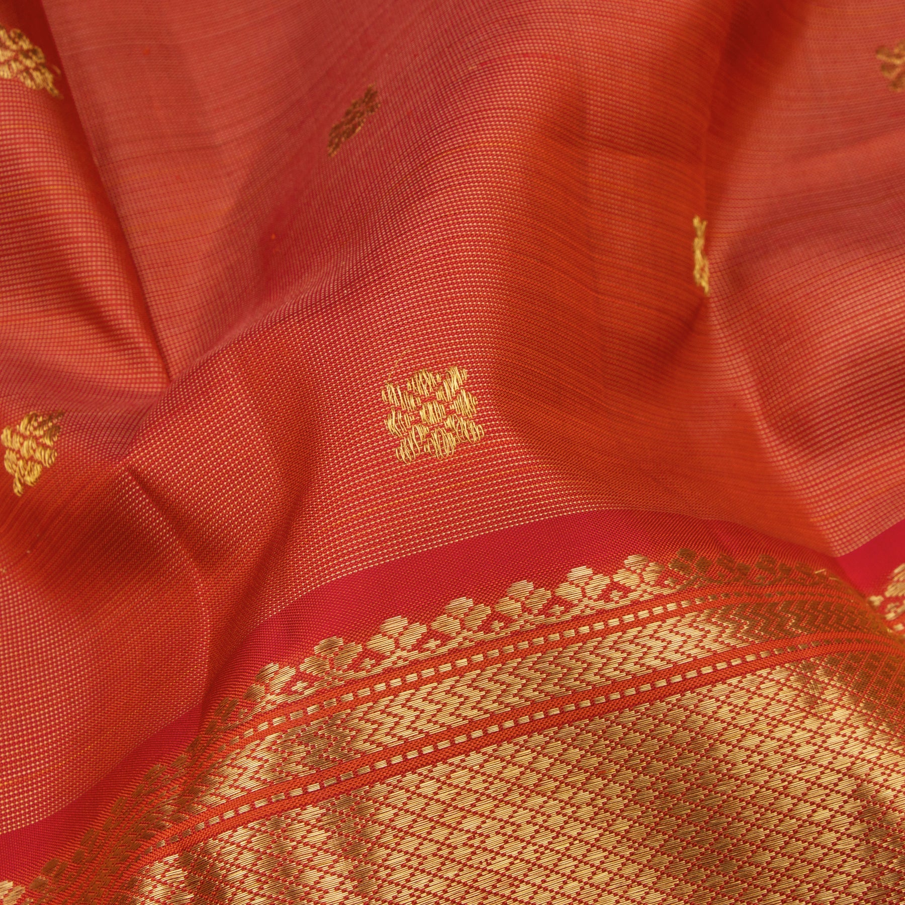 Kanakavalli Kanjivaram Silk Sari 23-040-HS001-00859 - Fabric View