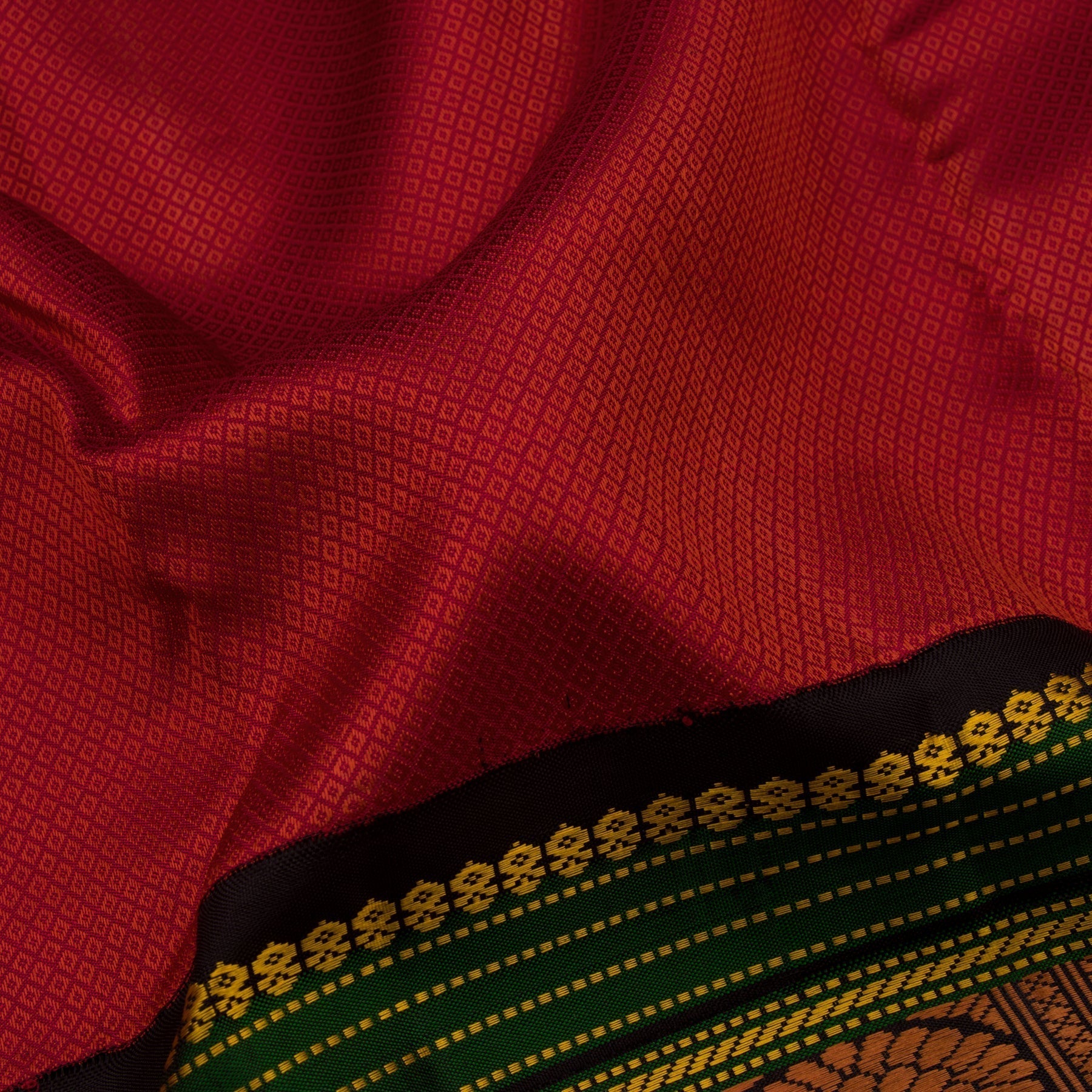 Kanakavalli Kanjivaram Silk Sari 23-040-HS001-00892 - Fabric View