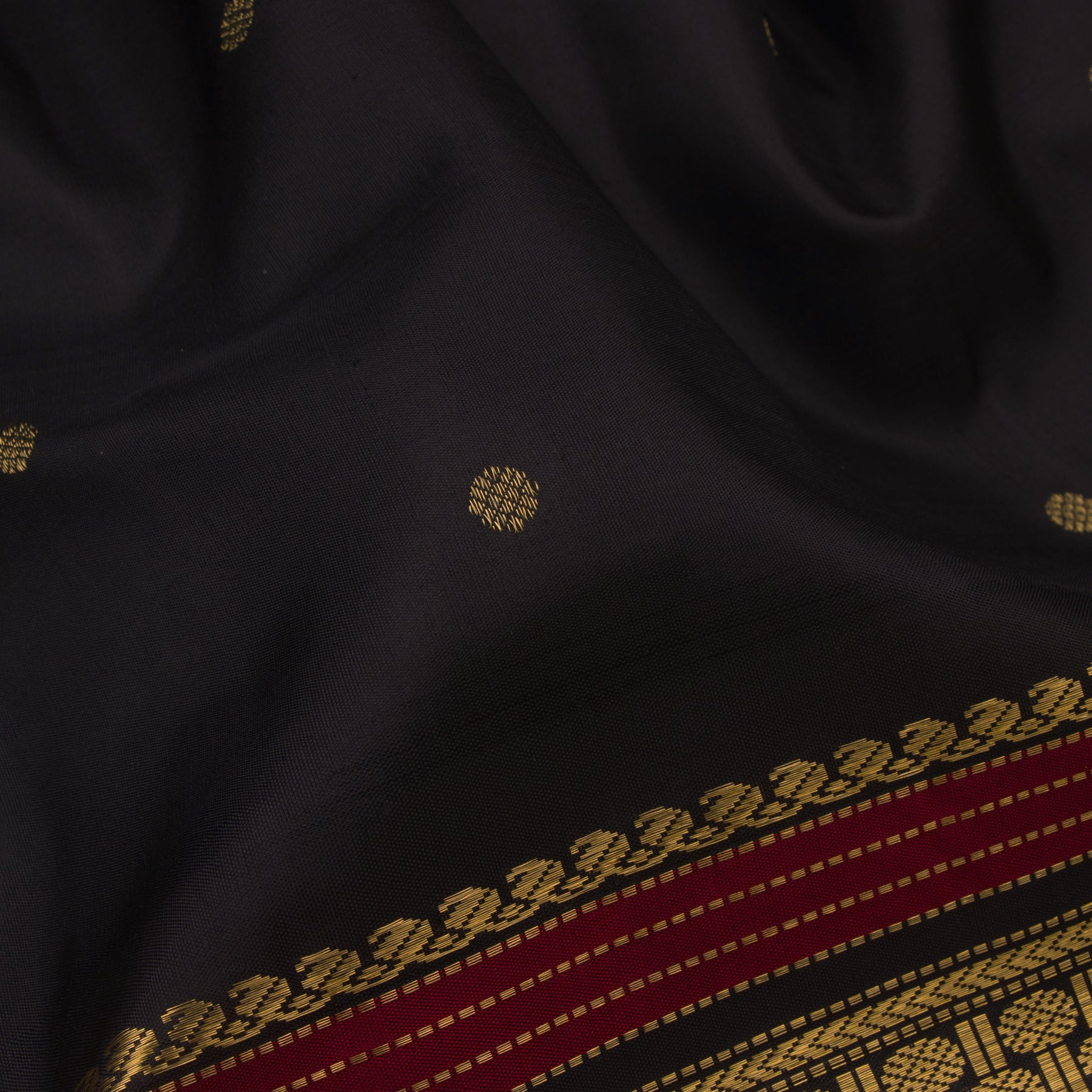 Kanakavalli Kanjivaram Silk Sari 23-040-HS001-02439 - Fabric View