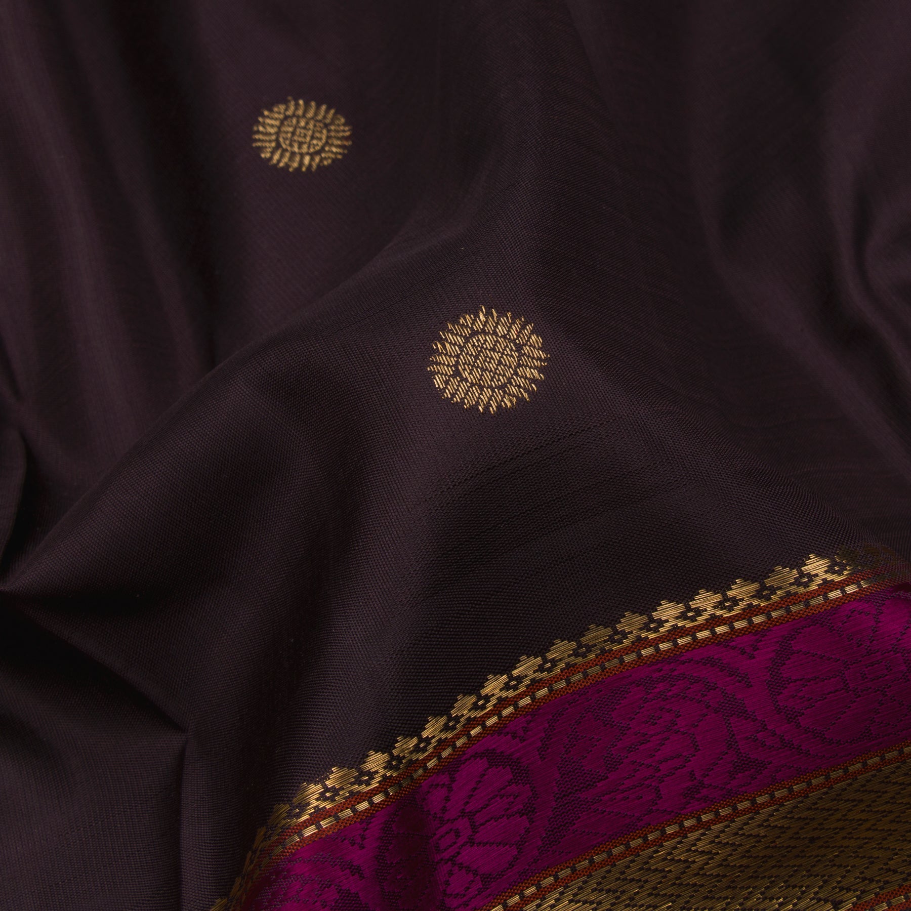 Kanakavalli Kanjivaram Silk Sari 23-040-HS001-04604 - Fabric View
