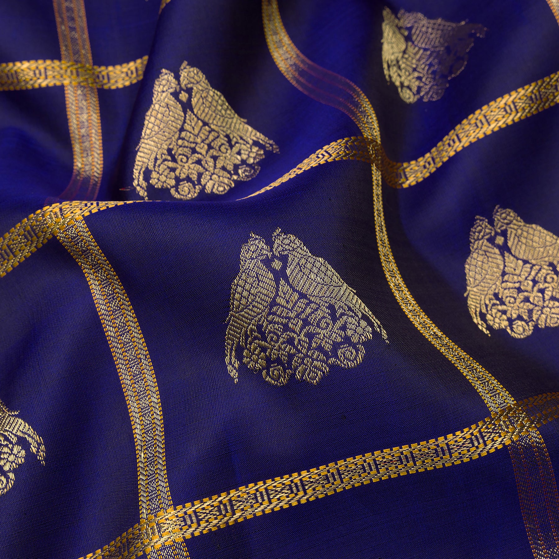 Kanakavalli Kanjivaram Silk Sari 23-040-HS001-09278 - Fabric View