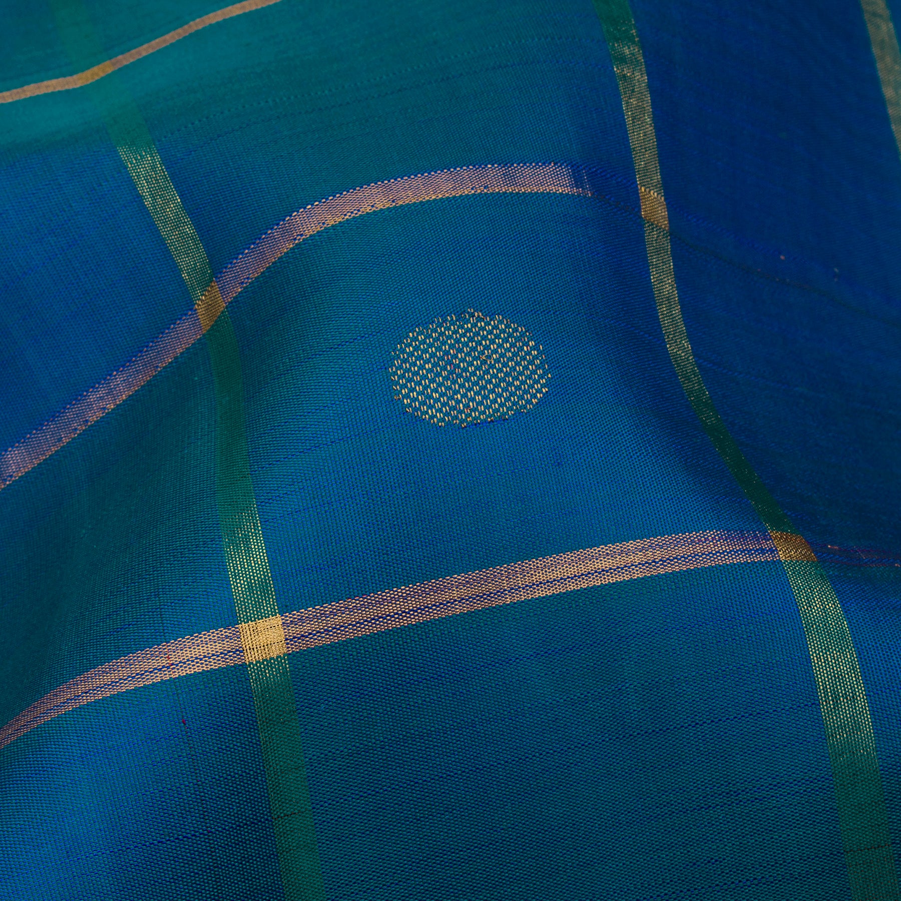 Kanakavalli Kanjivaram Silk Sari 23-040-HS001-09338 - Fabric View