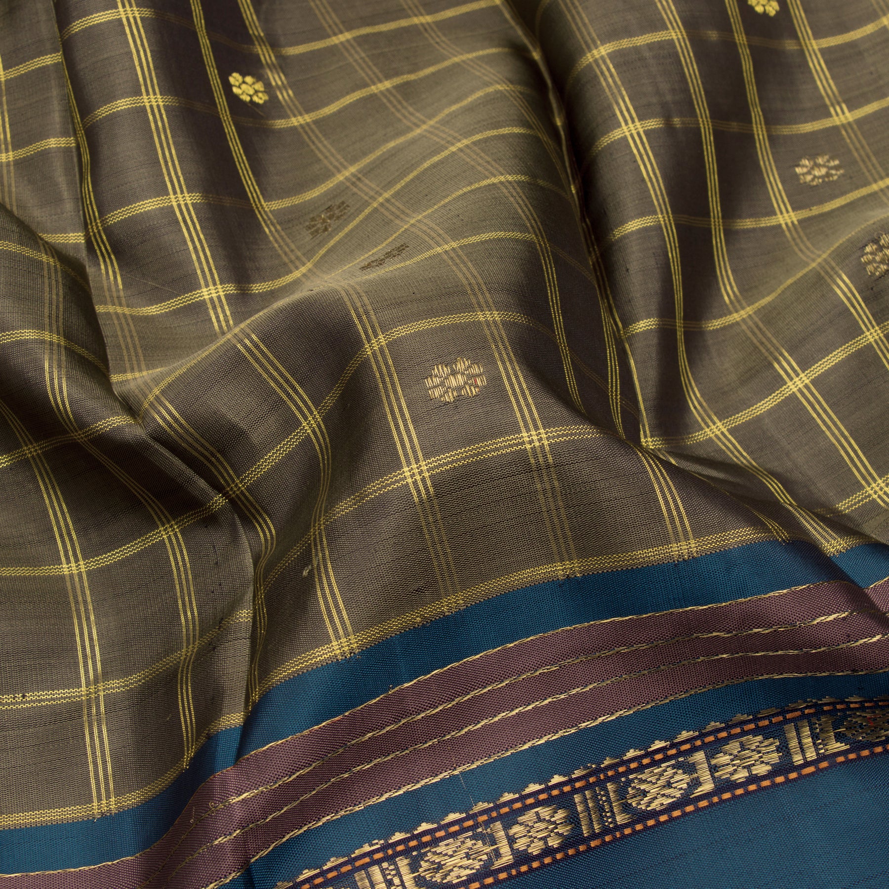 Kanakavalli Kanjivaram Silk Sari 23-040-HS001-10305 - Fabric View