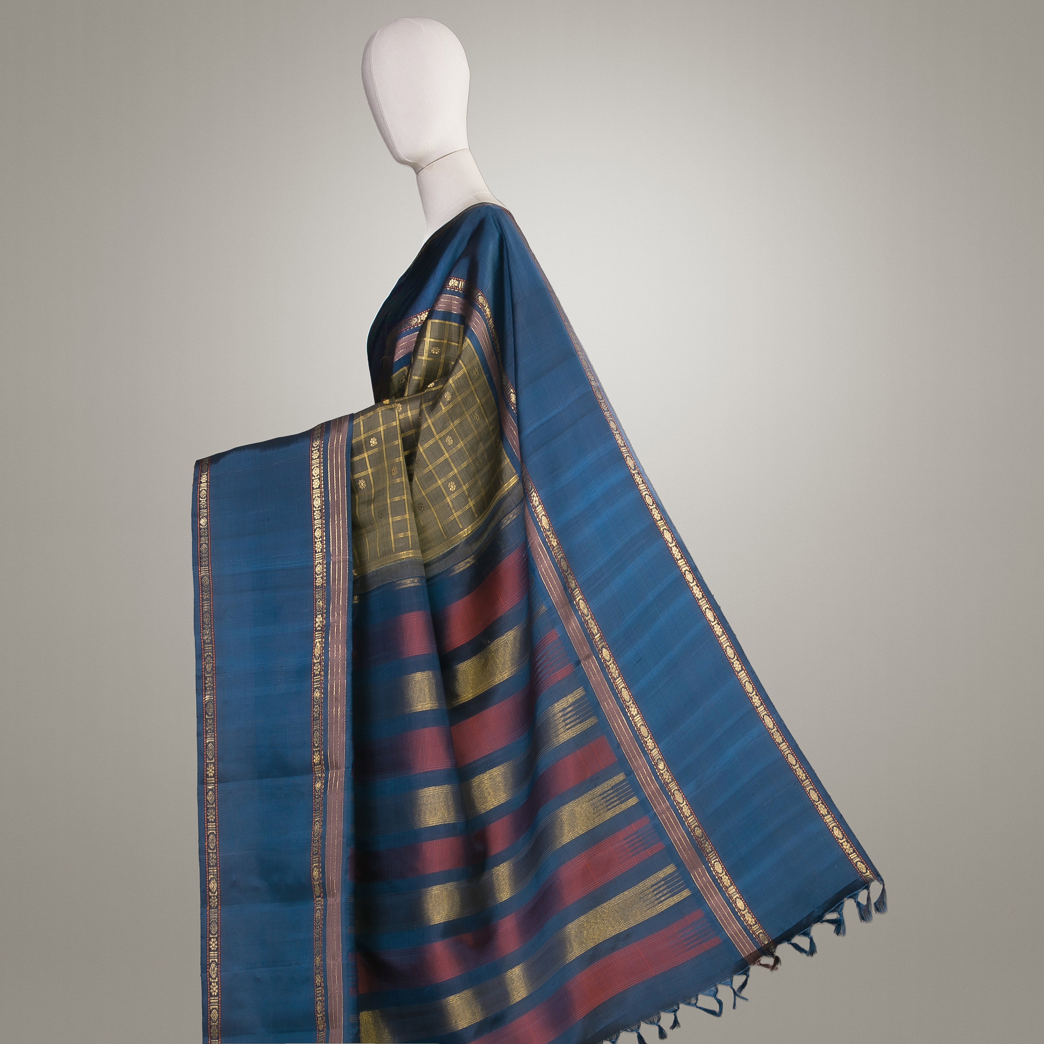 Kanakavalli Kanjivaram Silk Sari 23-040-HS001-10305 - Drape View1