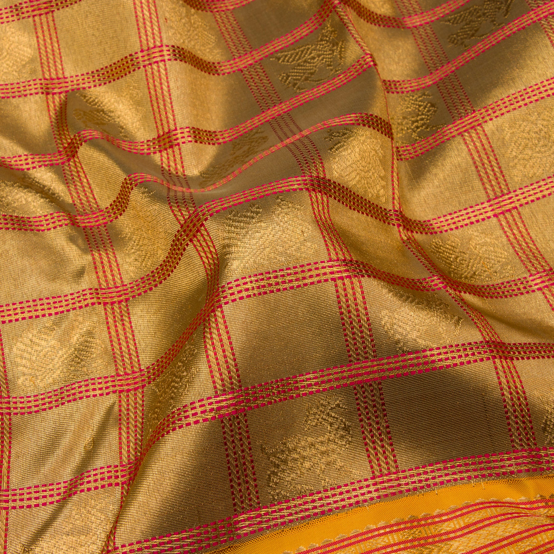 Kanakavalli Kanjivaram Silk Sari 23-040-HS001-11780 - Fabric View