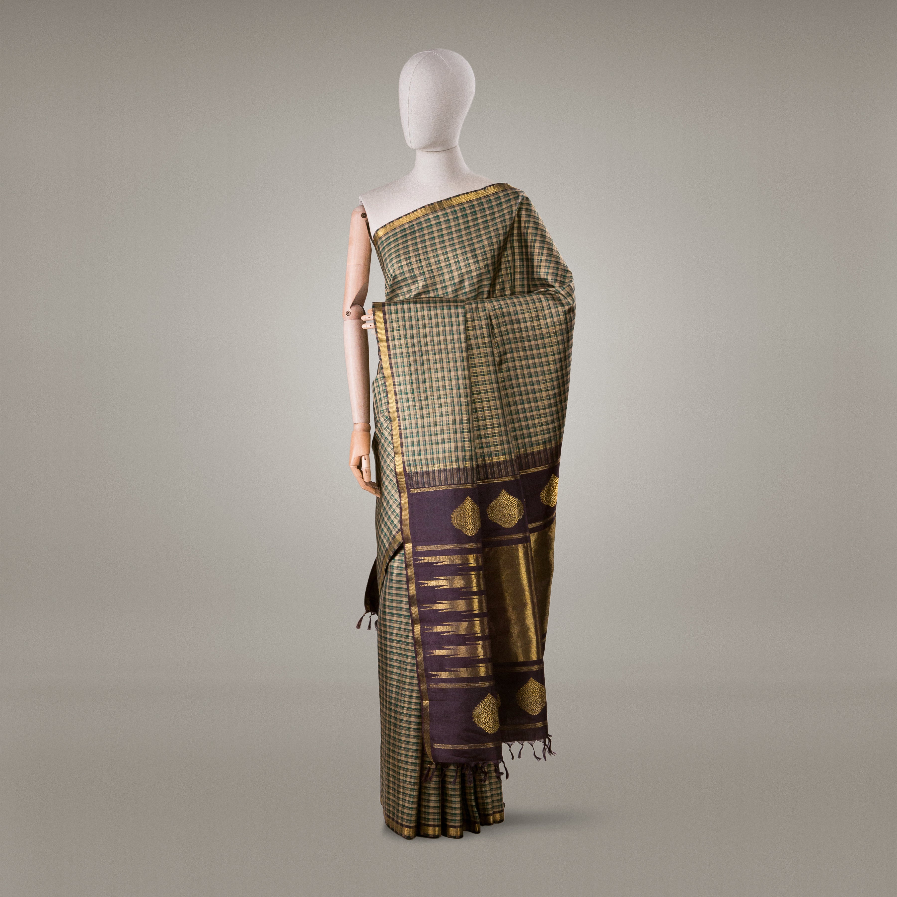 Kanakavalli Kanjivaram Silk Sari 23-041-HS001-10284 - Drape View