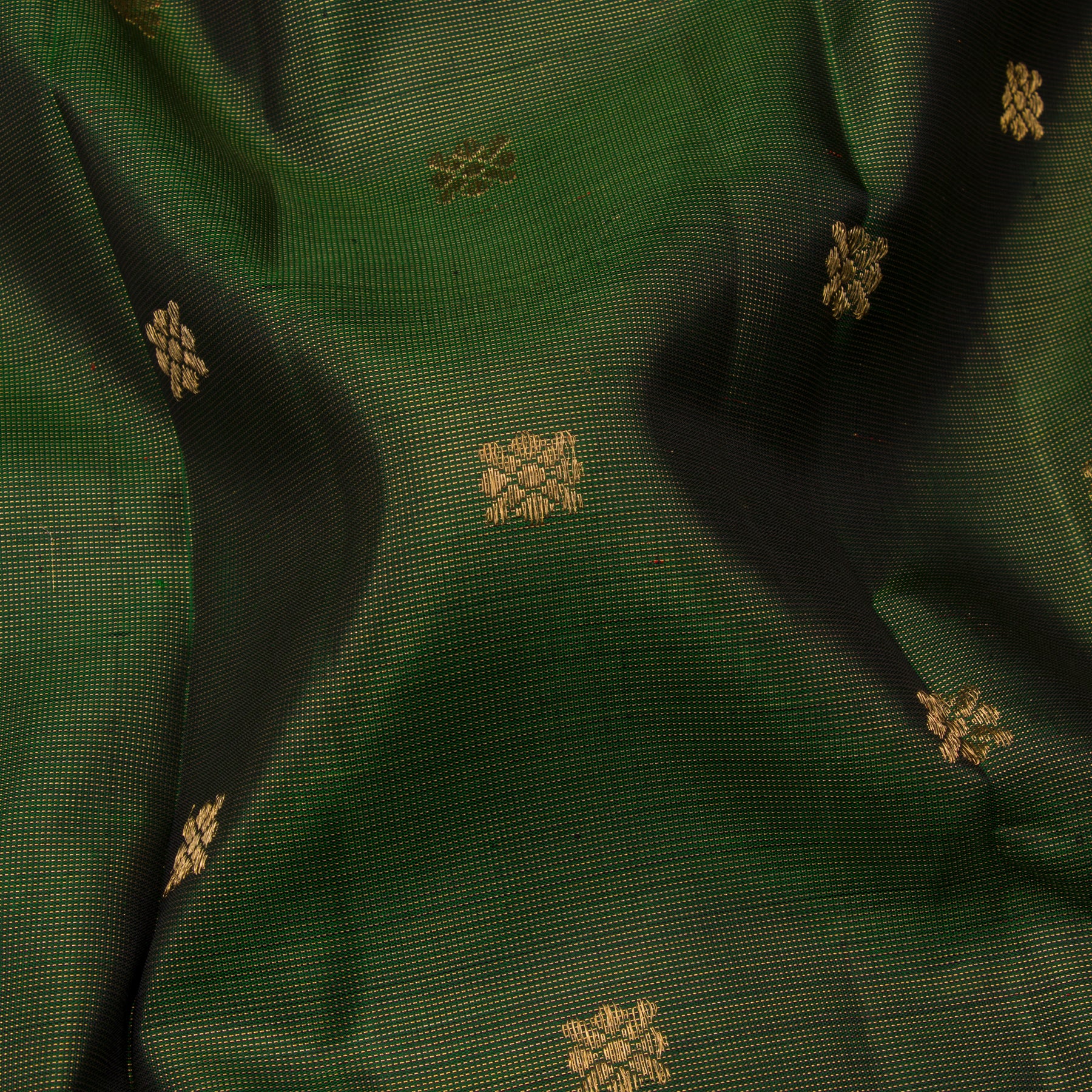 Kanakavalli Kanjivaram Silk Sari 23-040-HS001-14544 - Fabric View