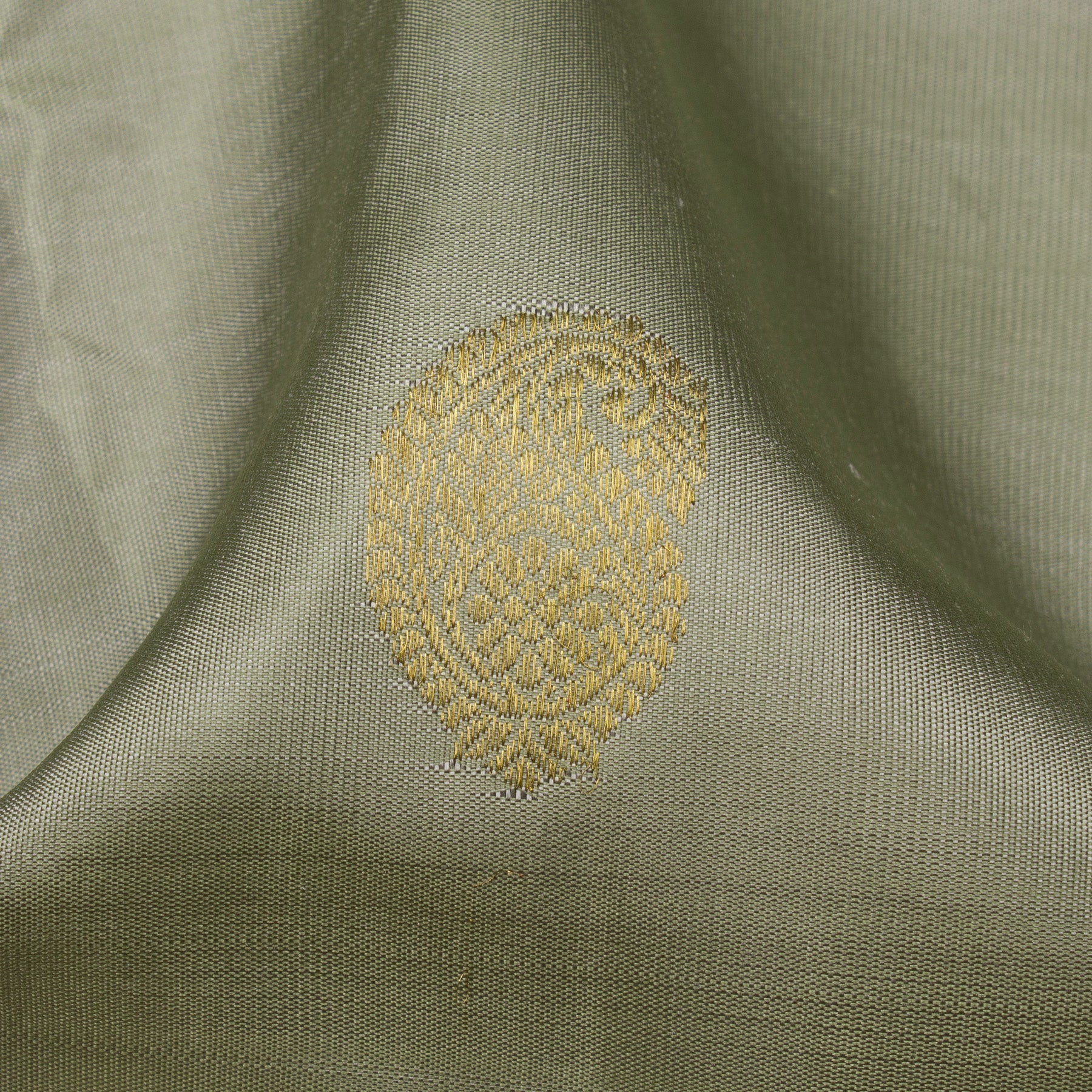 Kanakavalli Kanjivaram Silk Sari 23-040-HS001-14545 - Fabric View