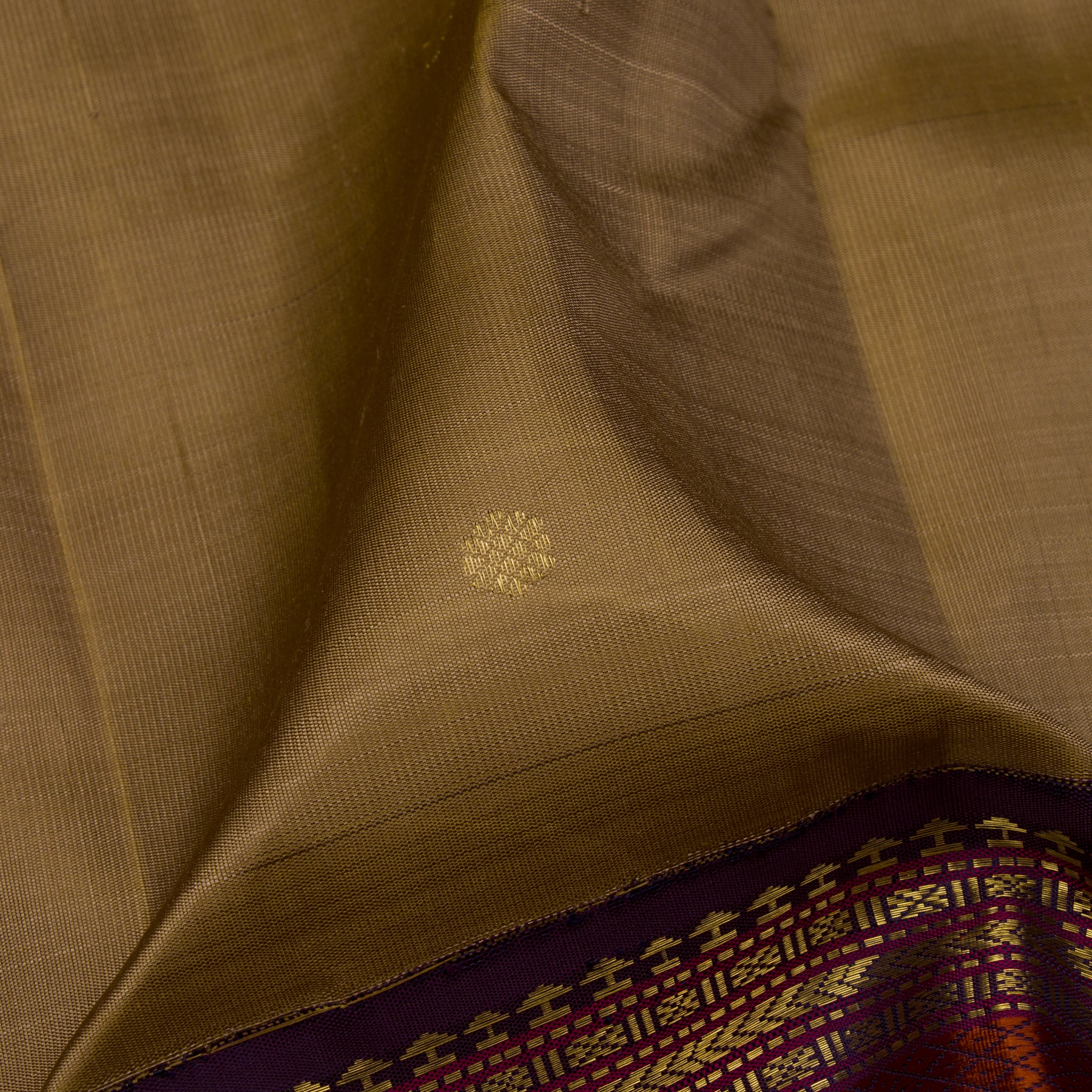 Kanakavalli Kanjivaram Silk Sari 23-040-HS001-14553 - Fabric View