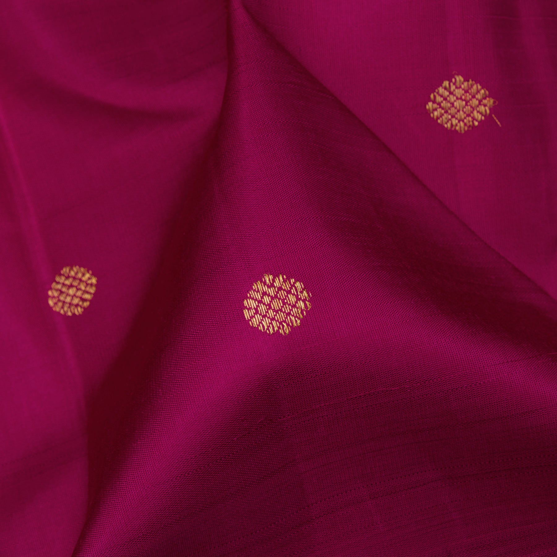 Kanakavalli Kanjivaram Silk Sari 23-040-HS001-14554 - Fabric View