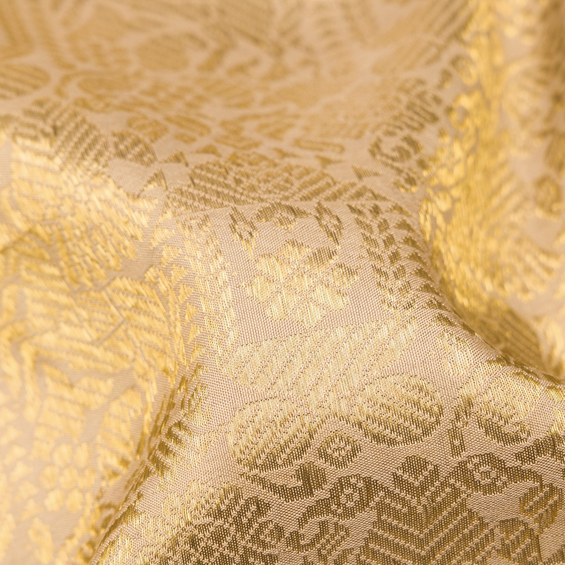 Kanakavalli Kanjivaram Silk Sari 23-041-HS001-01891 - Fabric View