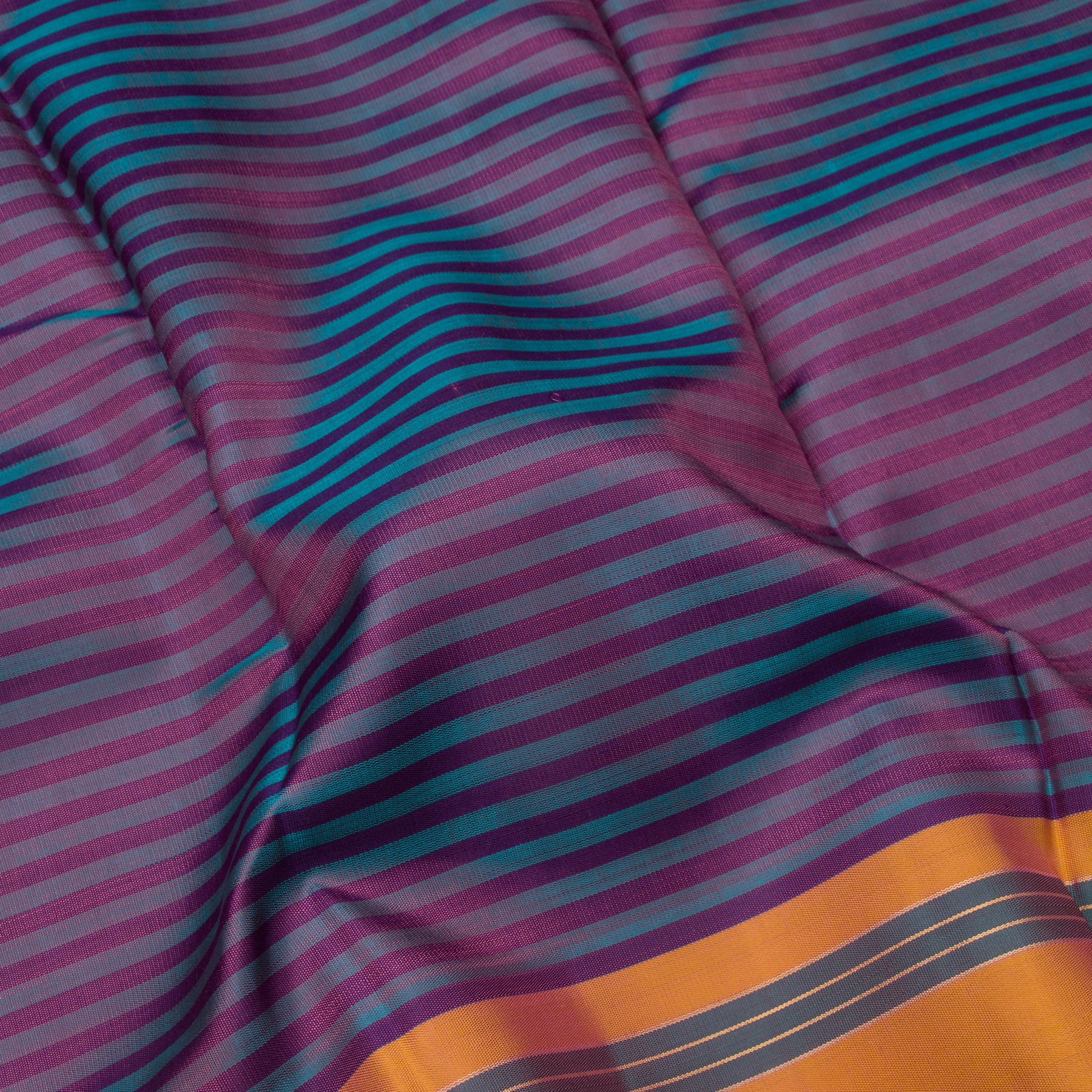 Kanakavalli Kanjivaram Silk Sari 23-041-HS001-06214 - Fabric View