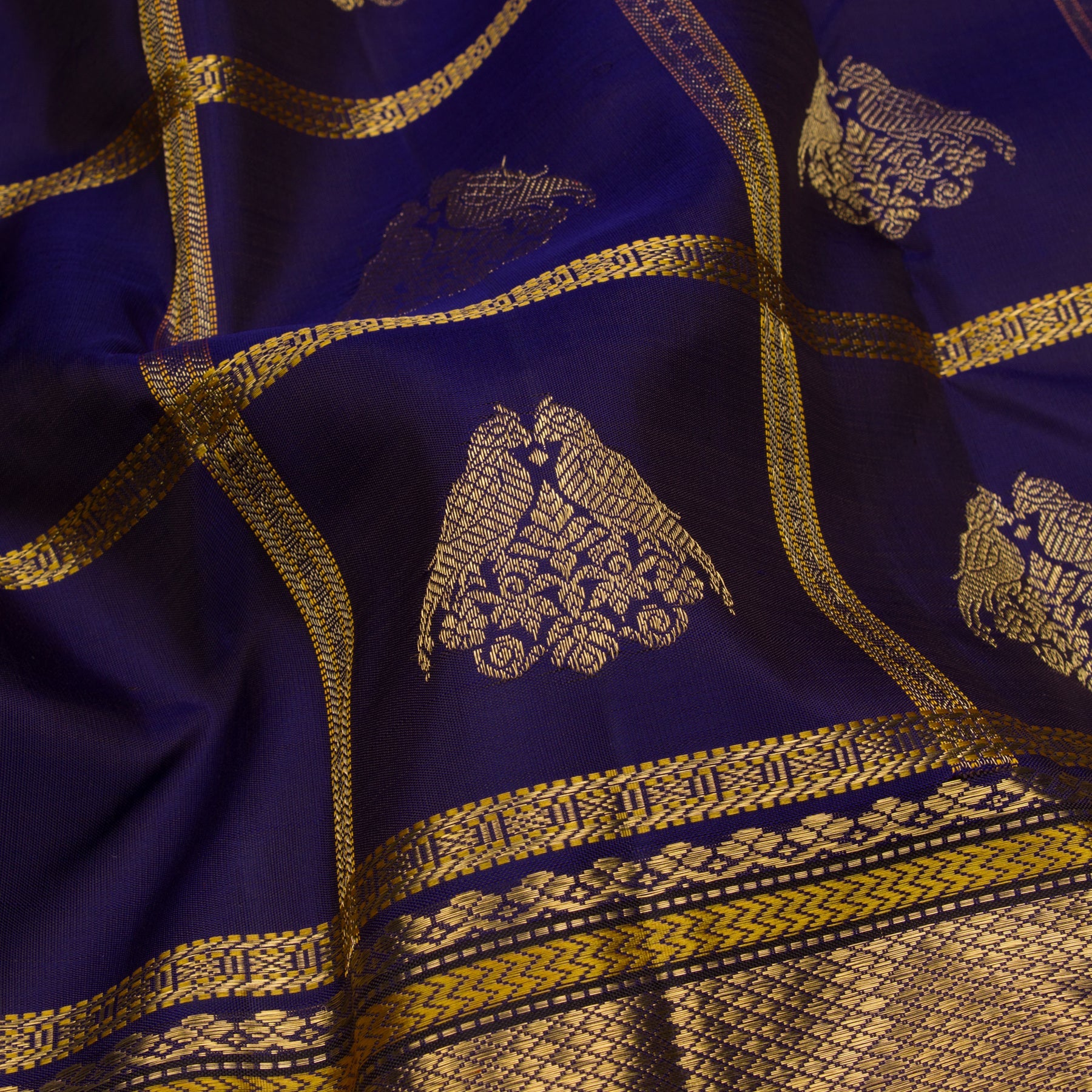 Kanakavalli Kanjivaram Silk Sari 23-041-HS001-10291 - Fabric View