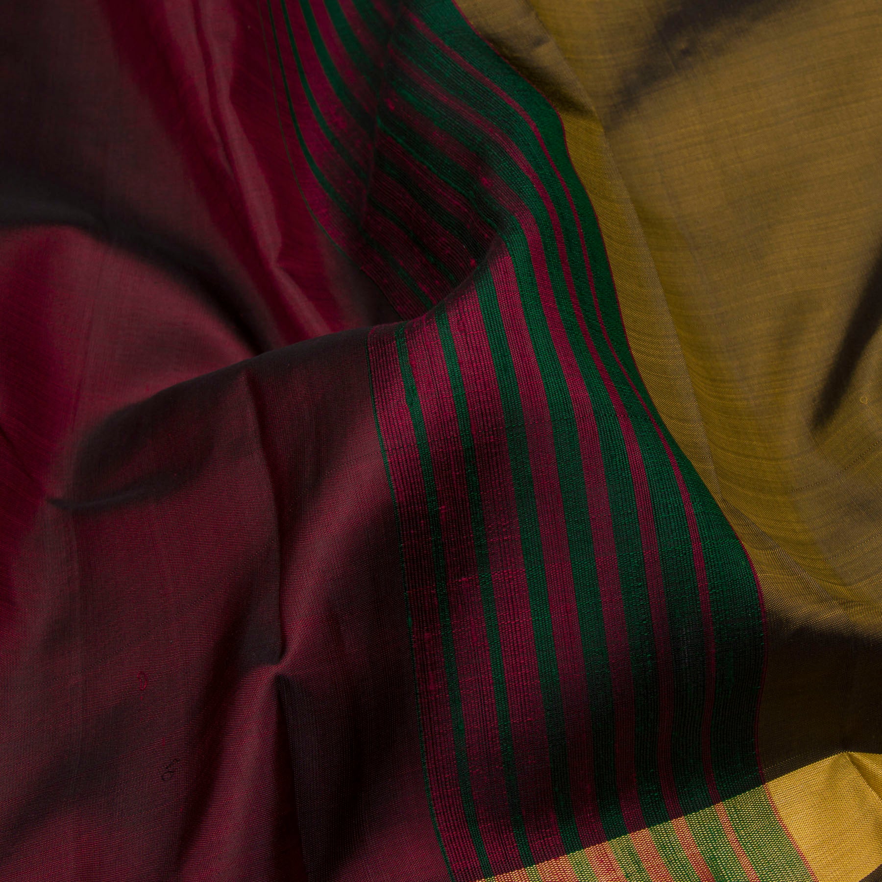 Kanakavalli Kanjivaram Silk Sari 23-100-HS001-00587 - Fabric View