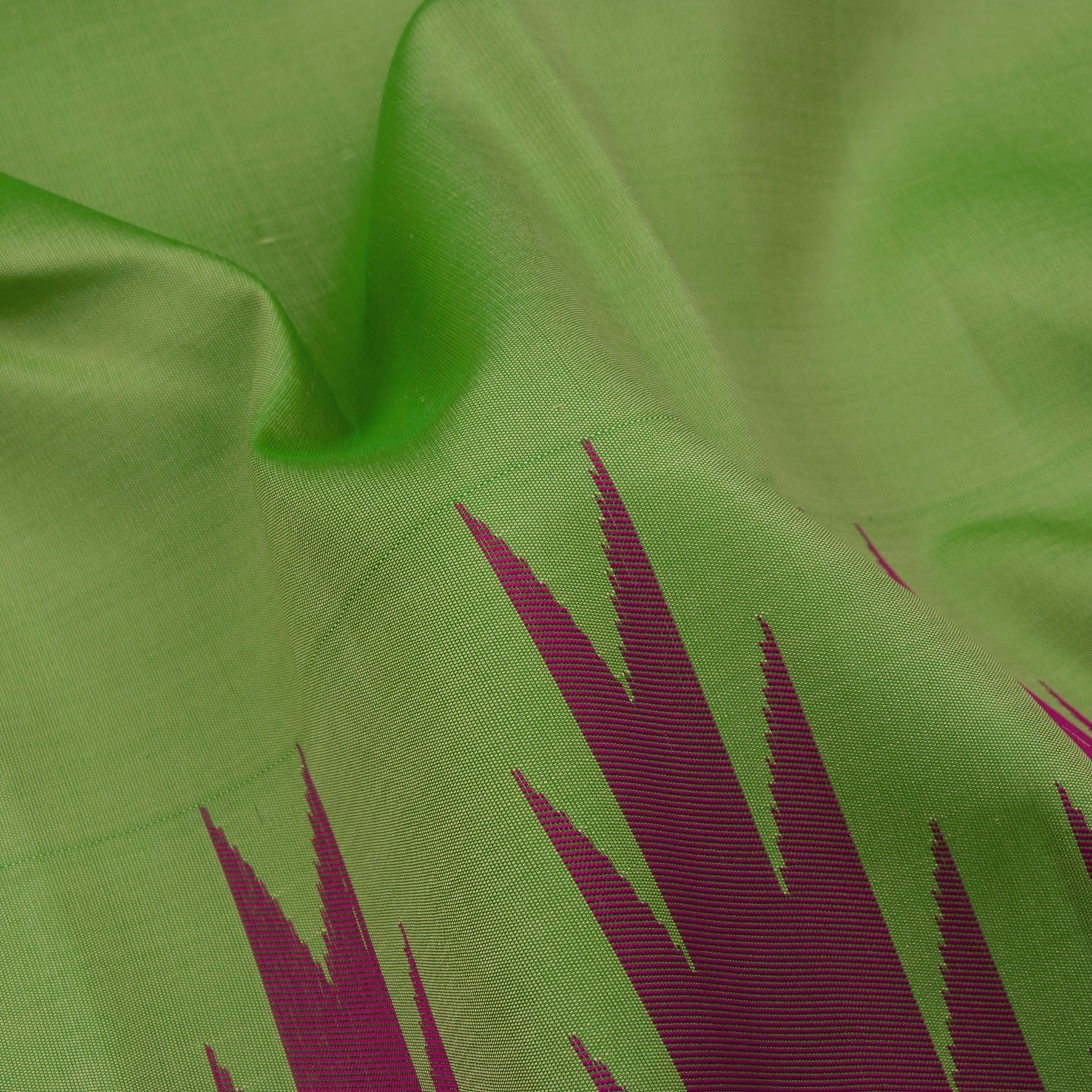 Kanakavalli Kanjivaram Silk Sari 23-100-HS001-01309 - Fabric View