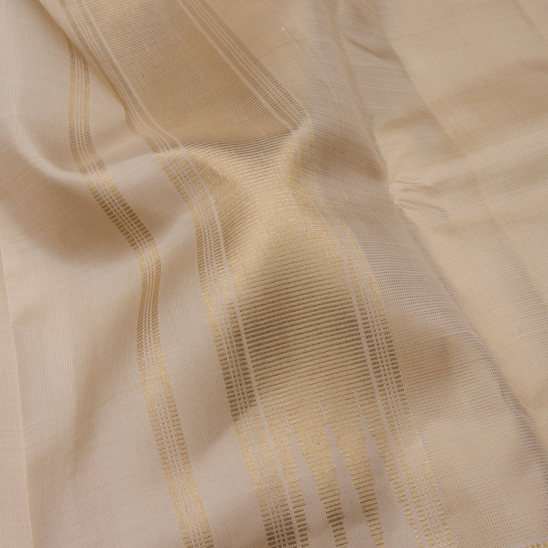 Kanakavalli Kanjivaram Silk Angavastram CO-ORD 23-110-AF001-13309 - Detail Fabric View