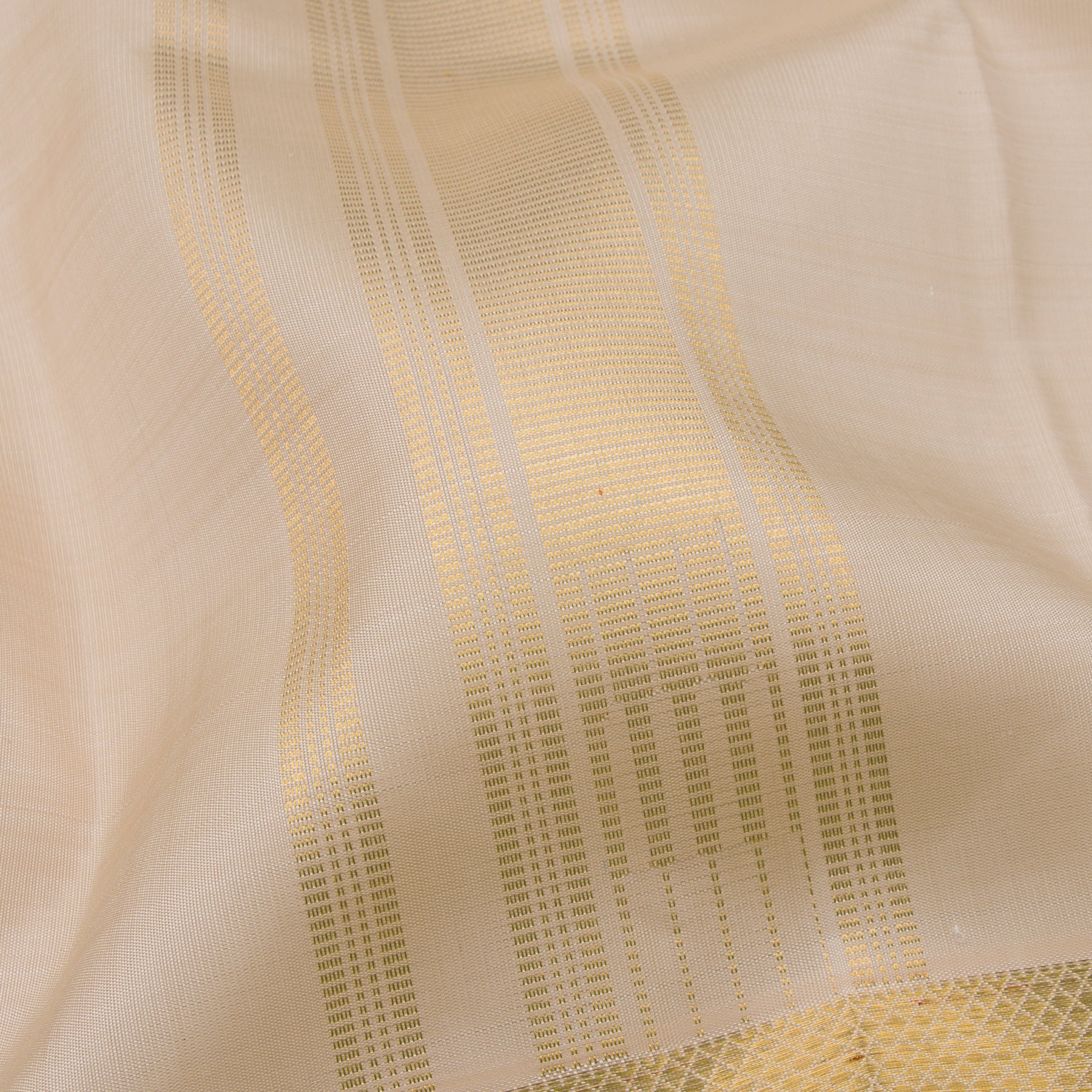 Kanakavalli Kanjivaram Silk Angavastram Set 23-110-HA001-00937 - Detail Fabric View