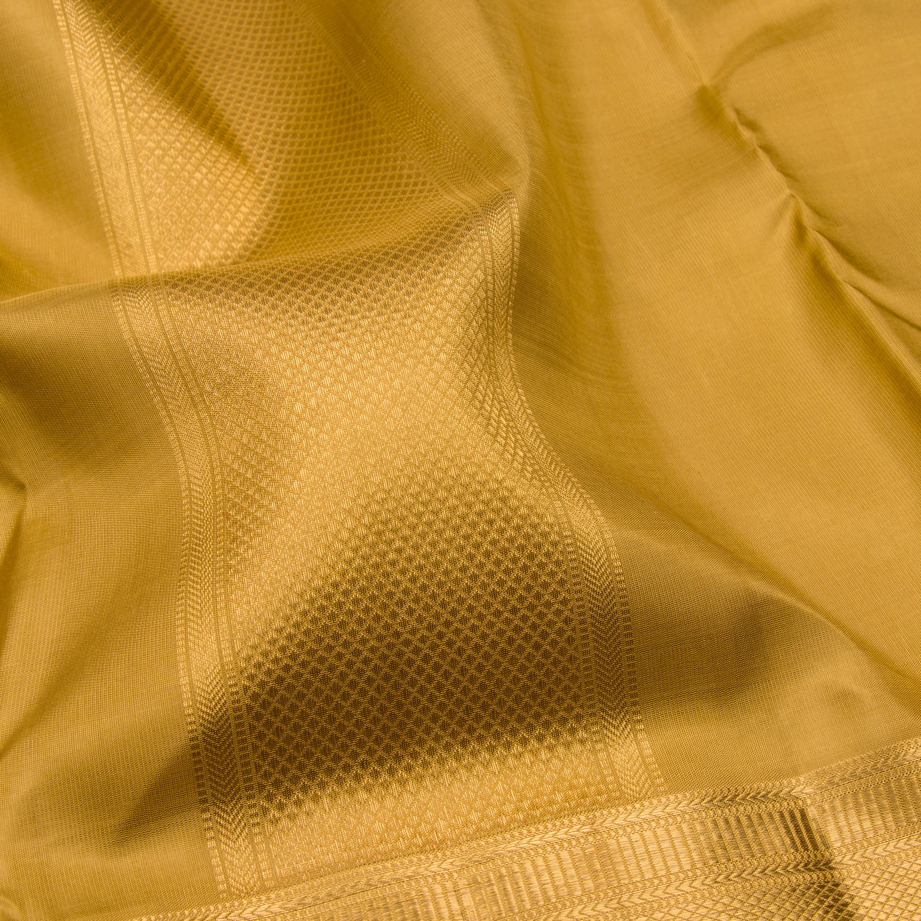 Kanakavalli Kanjivaram Silk Angavastram Set 23-110-HA001-10450 - Detail Fabric View