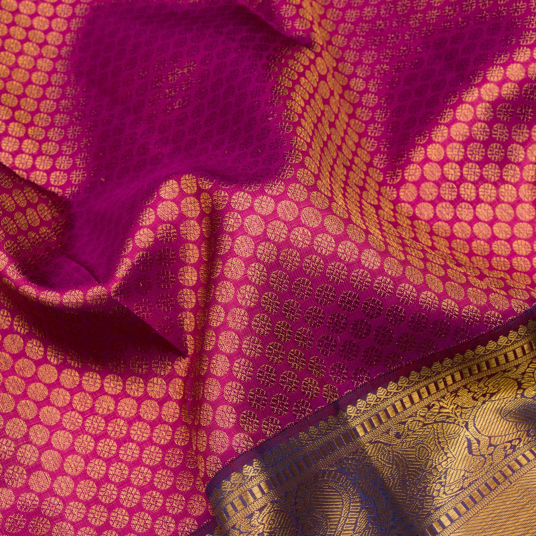 Kanakavalli Kanjivaram Silk Sari 23-110-HS001-00038 - Fabric View