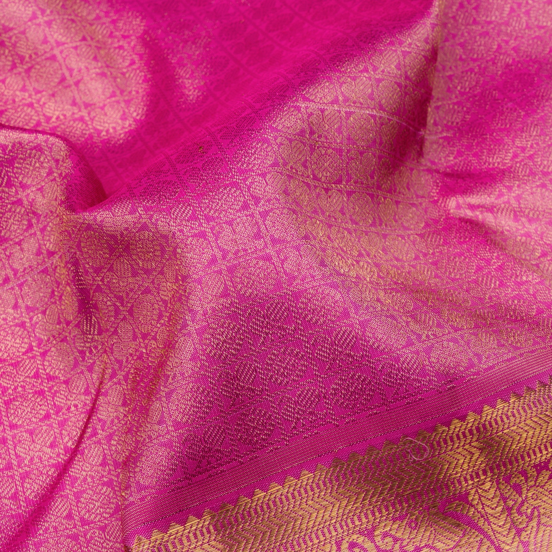 Kanakavalli Kanjivaram Silk Sari 23-110-HS001-00982 - Fabric View