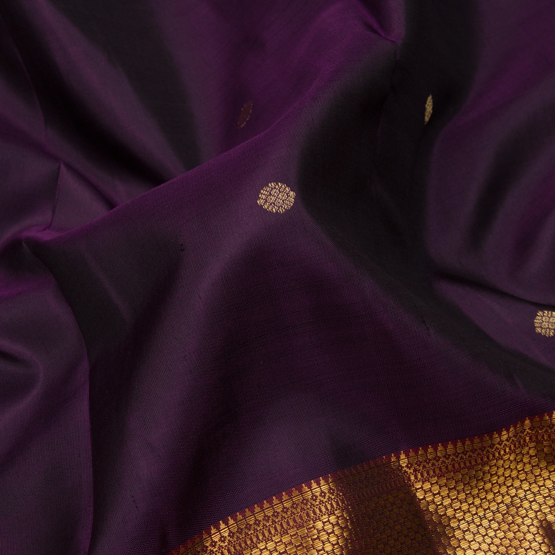 Kanakavalli Kanjivaram Silk Sari 23-110-HS001-02124 - Fabric View