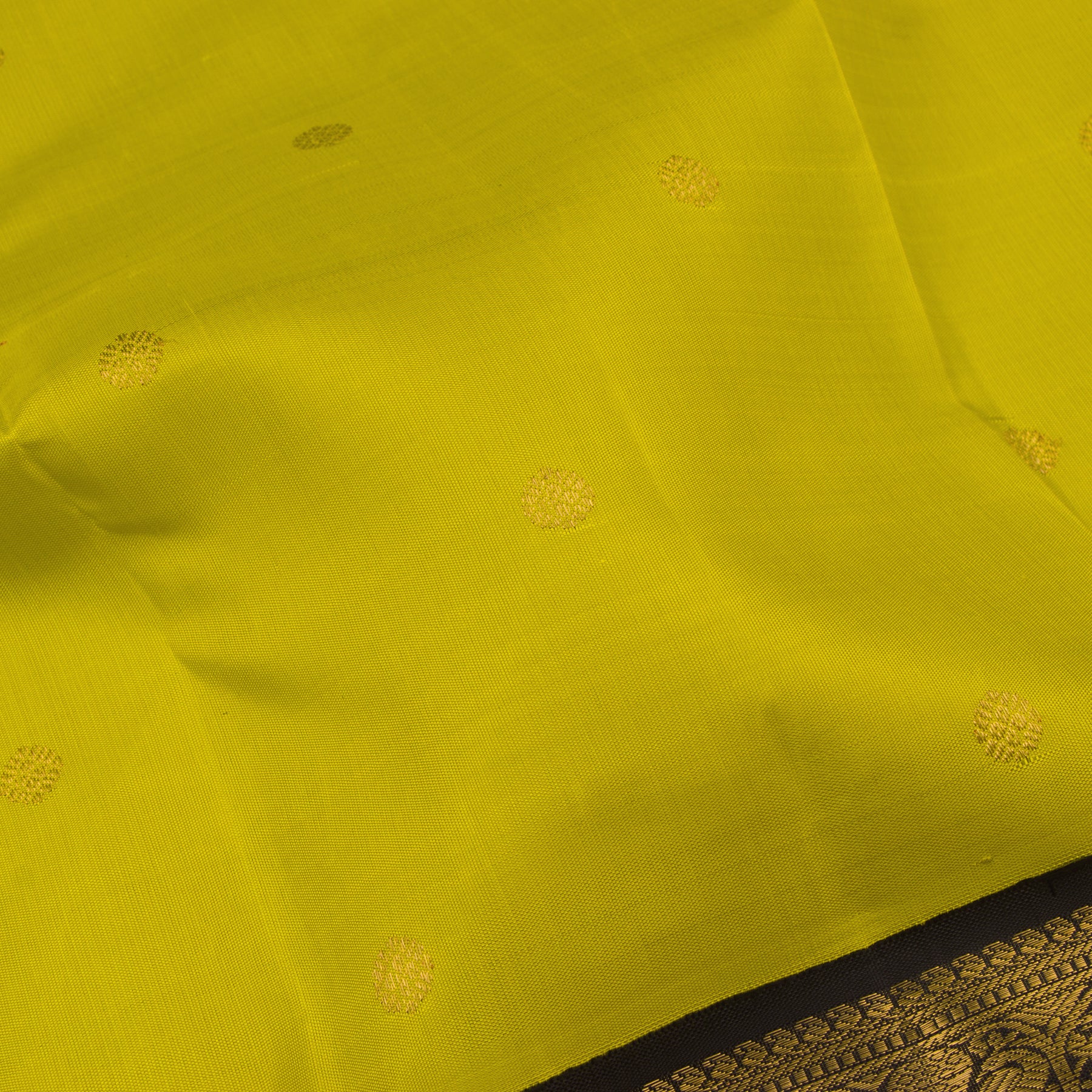 Kanakavalli Kanjivaram Silk Sari 23-110-HS001-02980 - Fabric View