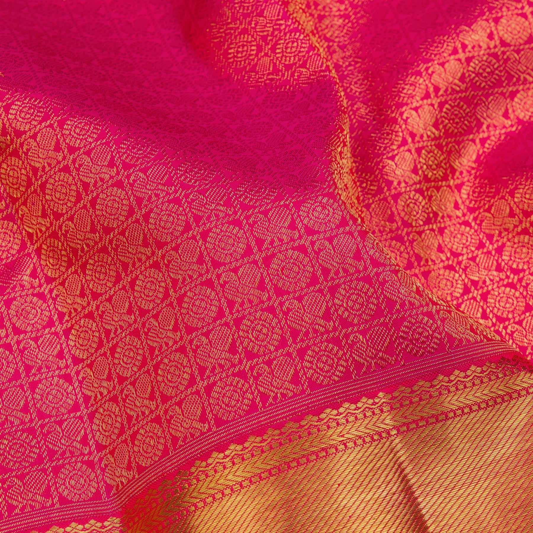 Kanakavalli Kanjivaram Silk Sari 23-110-HS001-02993 - Fabric View
