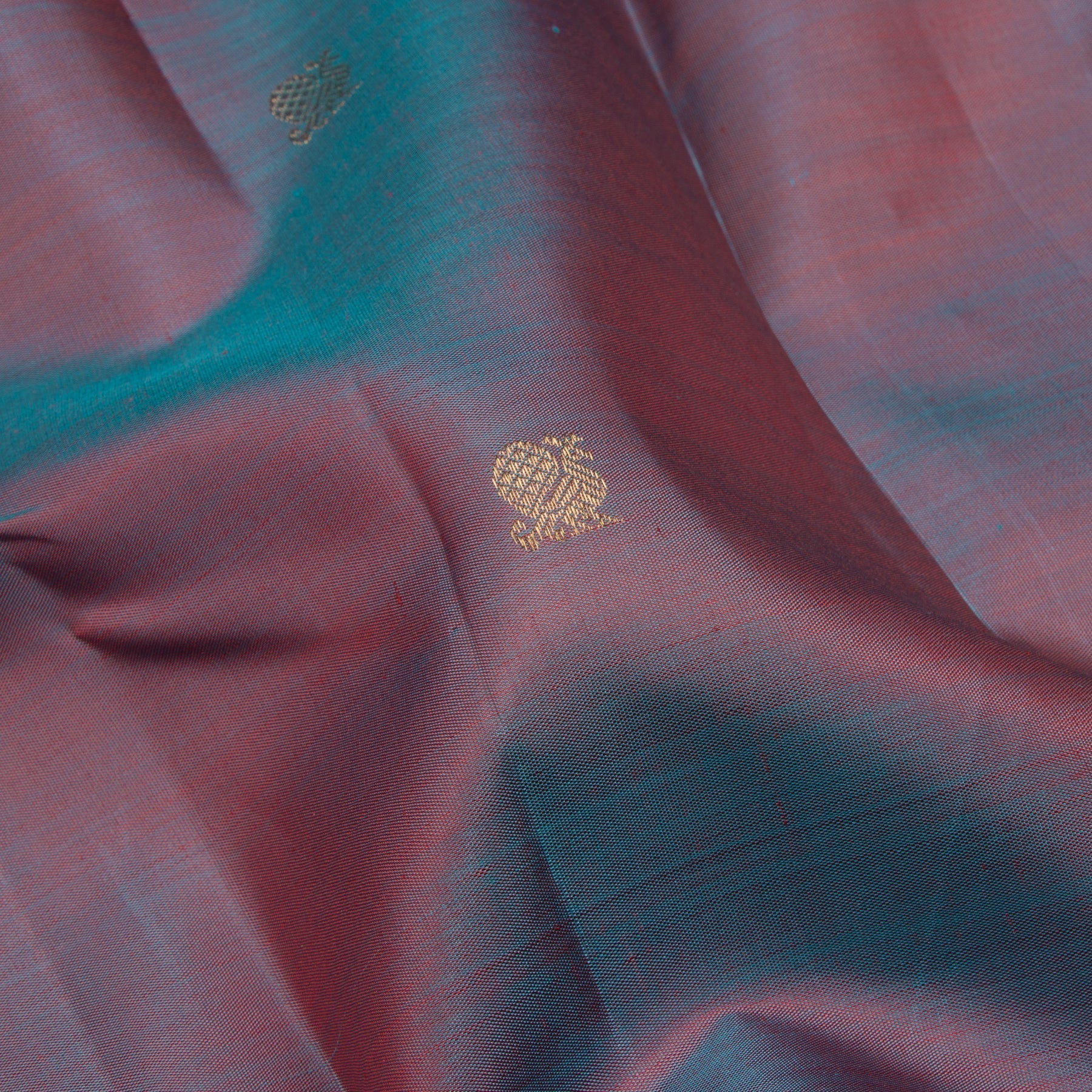 Kanakavalli Kanjivaram Silk Sari 23-110-HS001-05078 - Fabric View