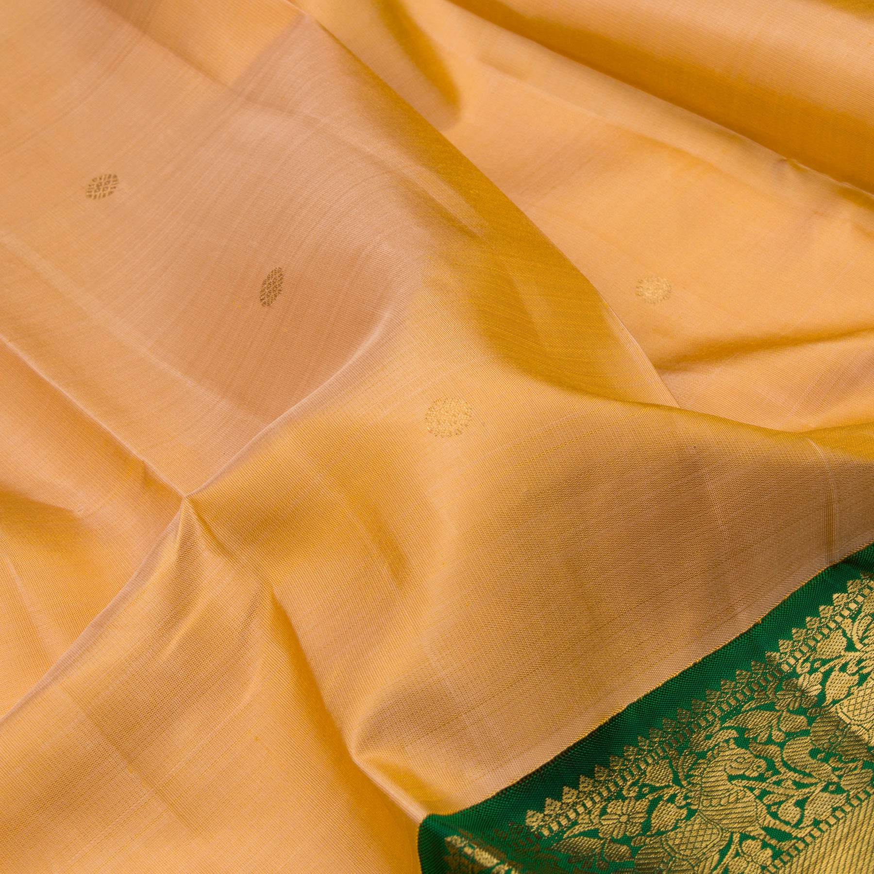 Kanakavalli Kanjivaram Silk Sari 23-110-HS001-06084 - Fabric View