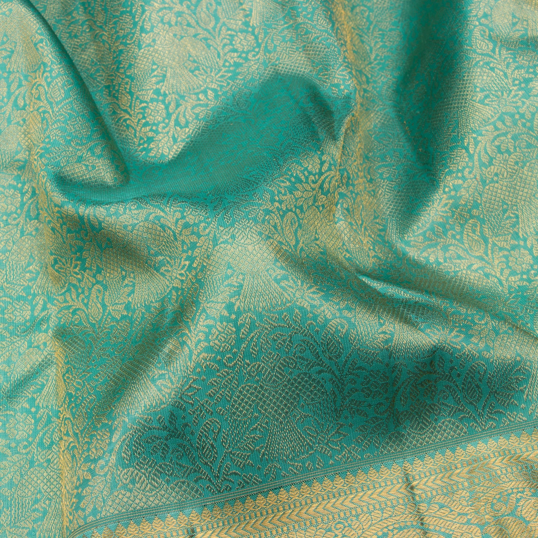 Kanakavalli Kanjivaram Silk Sari 23-110-HS001-08315 - Fabric View