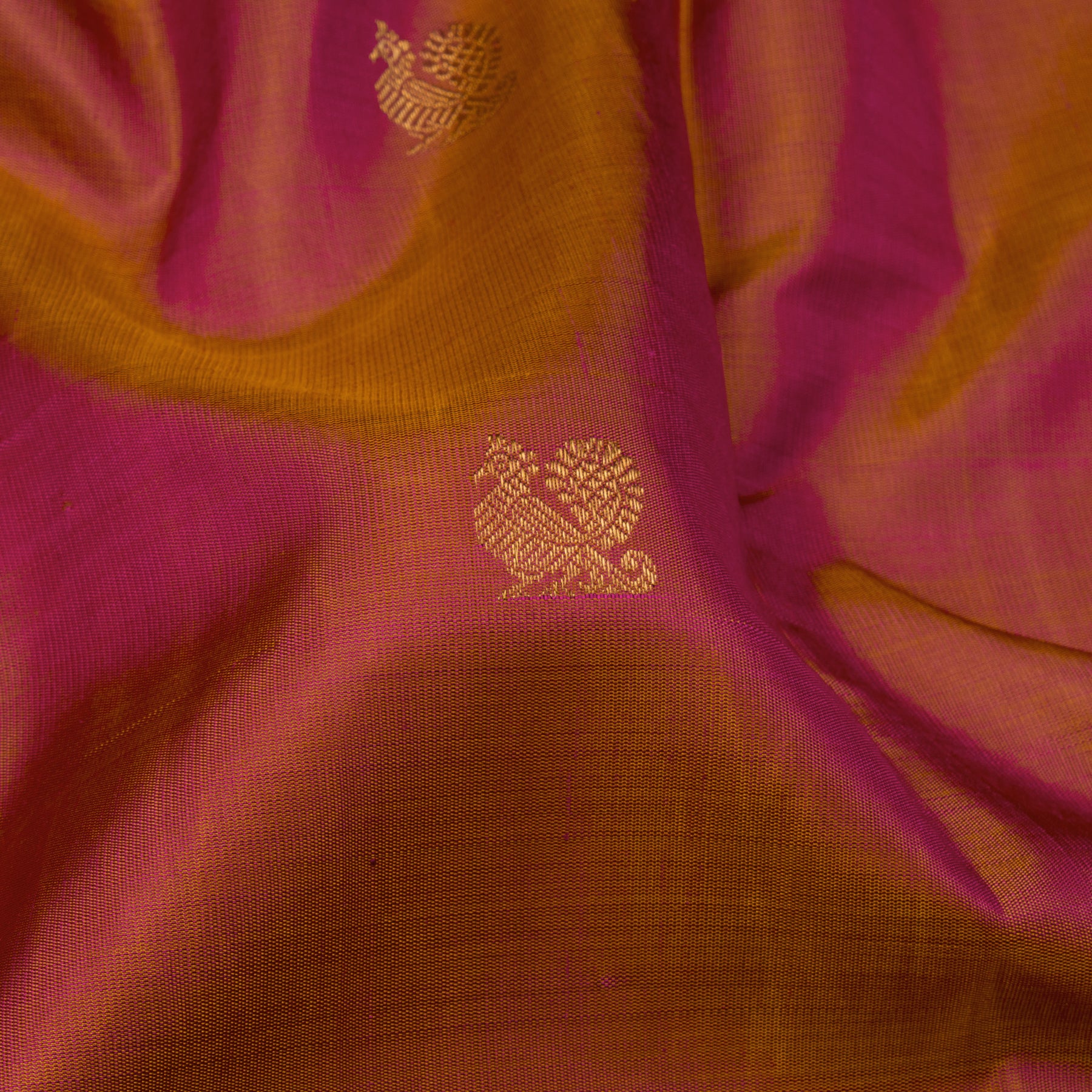 Kanakavalli Kanjivaram Silk Sari 23-110-HS001-09185 - Fabric View