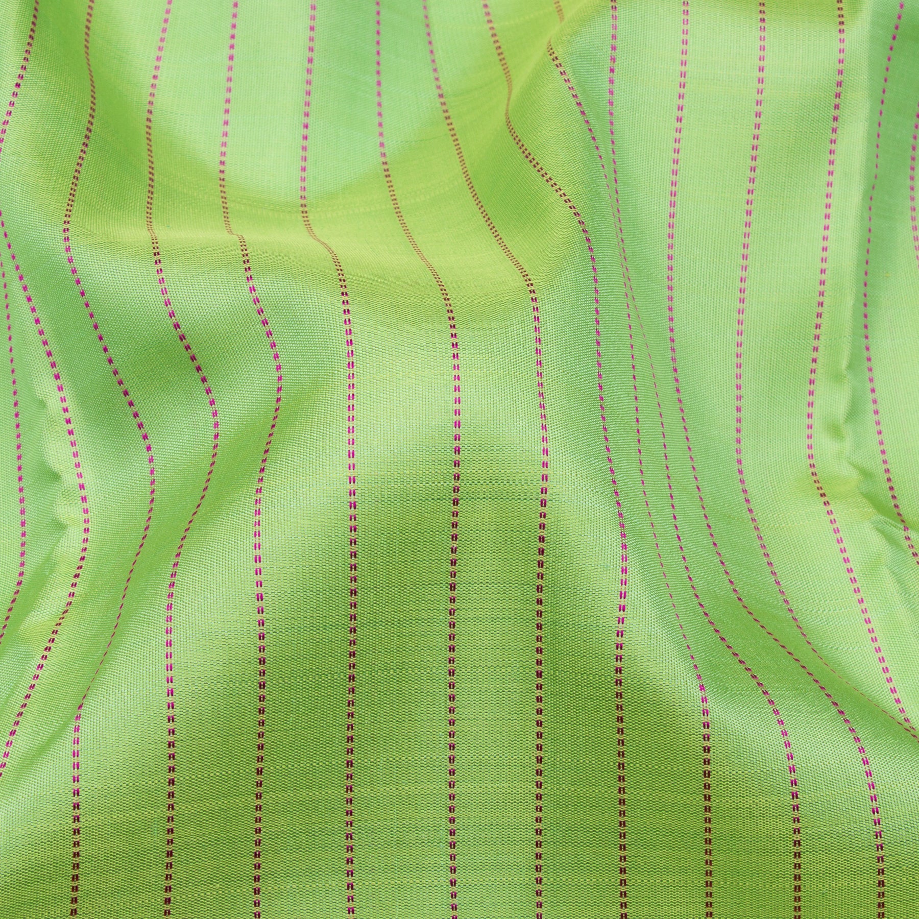 Kanakavalli Kanjivaram Silk Sari 23-110-HS001-10406 - Fabric View