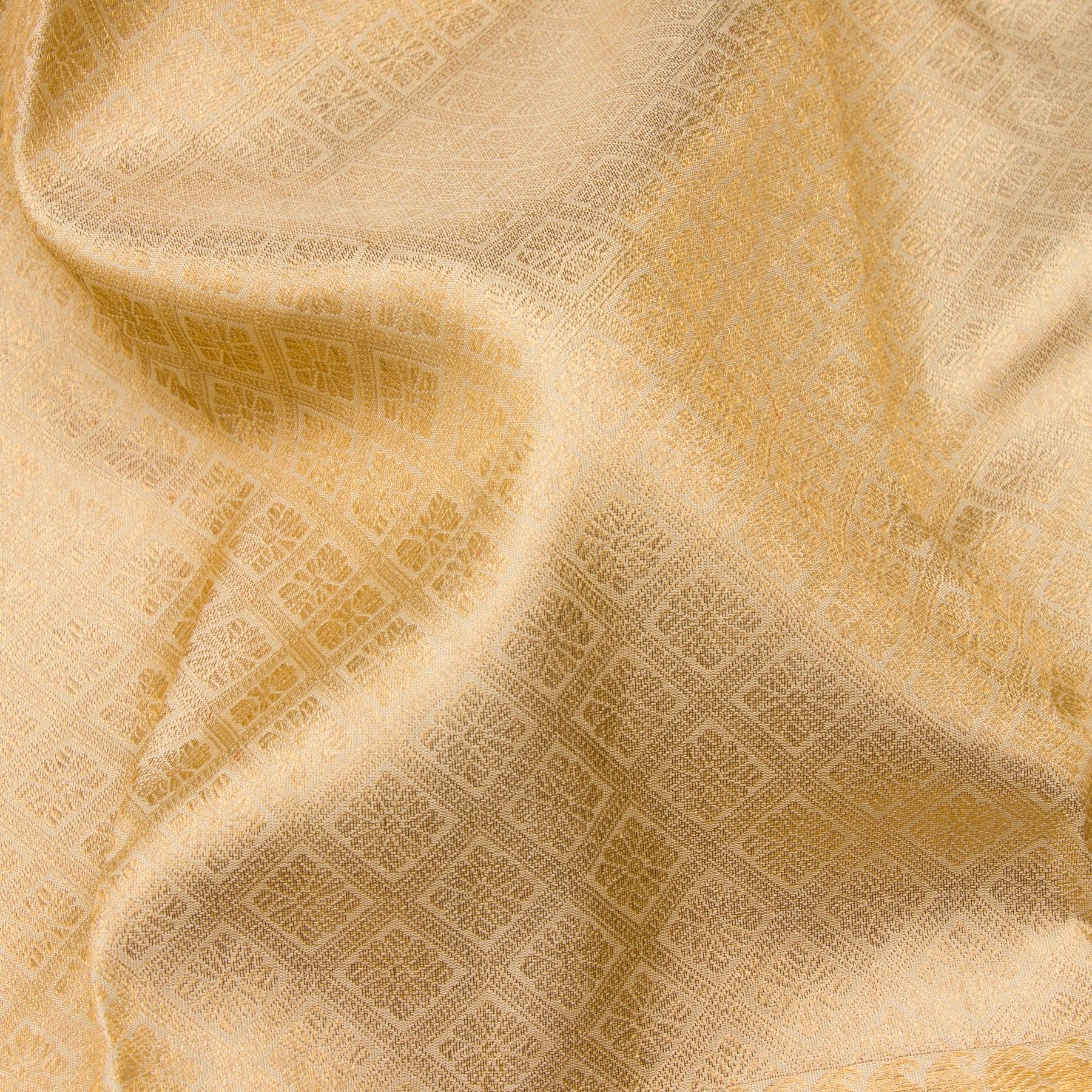 Kanakavalli Kanjivaram Silk Sari 23-110-HS001-11499 - Fabric View