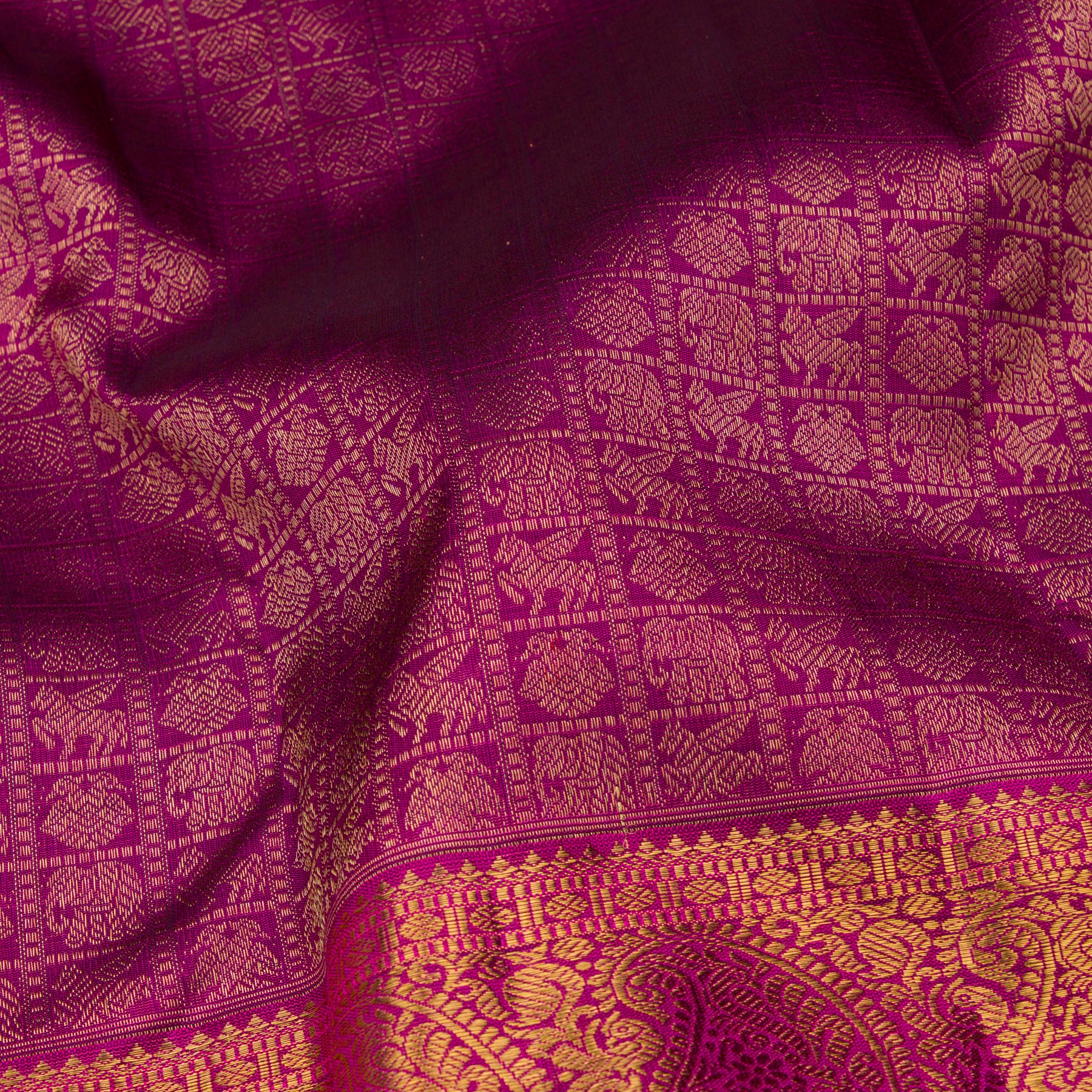 Kanakavalli Kanjivaram Silk Sari 23-110-HS001-11591 - Fabric View