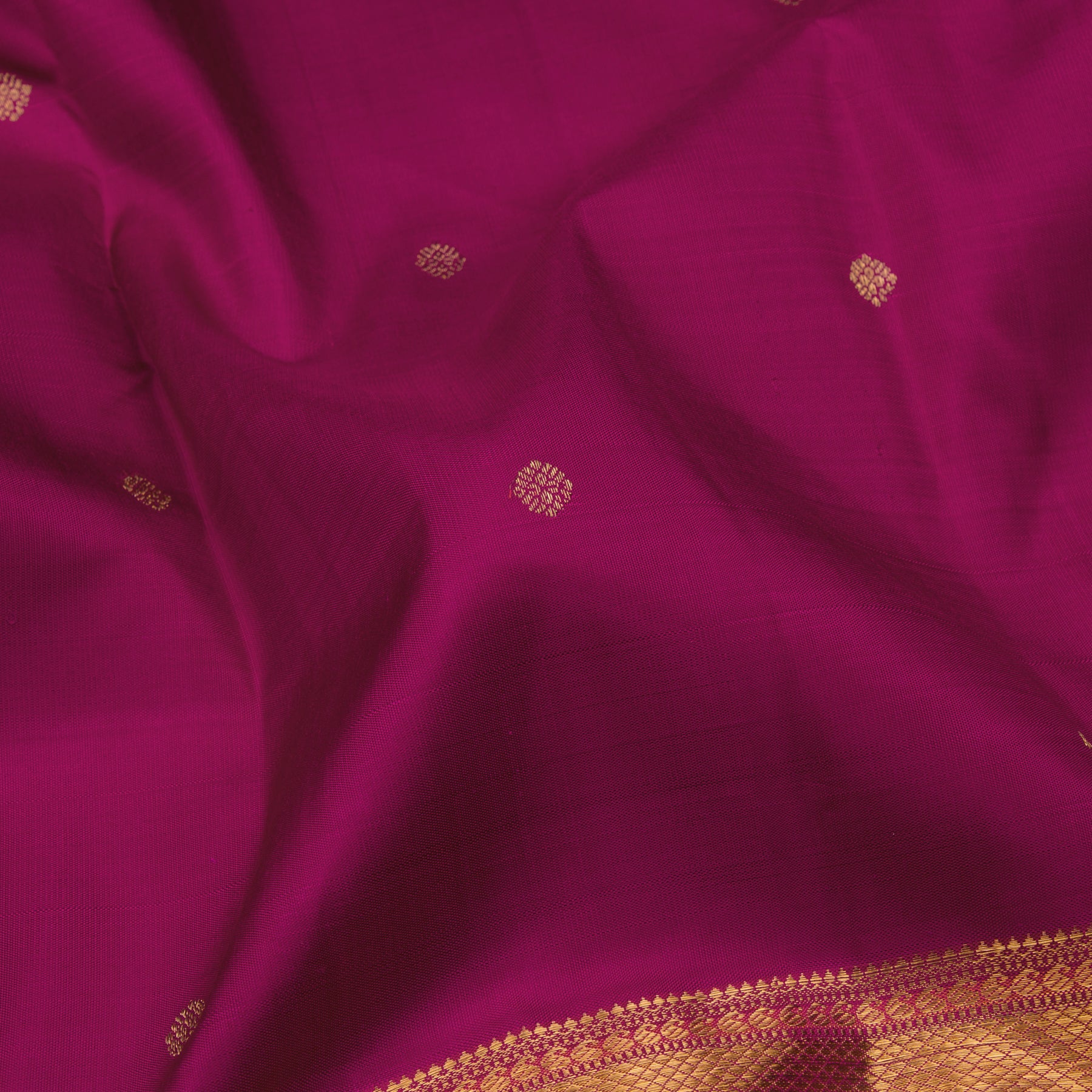 Kanakavalli Kanjivaram Silk Sari 23-110-HS001-11593 - Fabric View