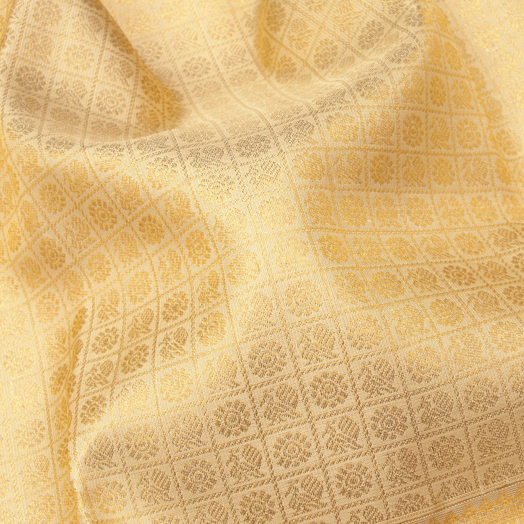 Kanakavalli Kanjivaram Silk Sari 23-110-HS001-13459 - Fabric View