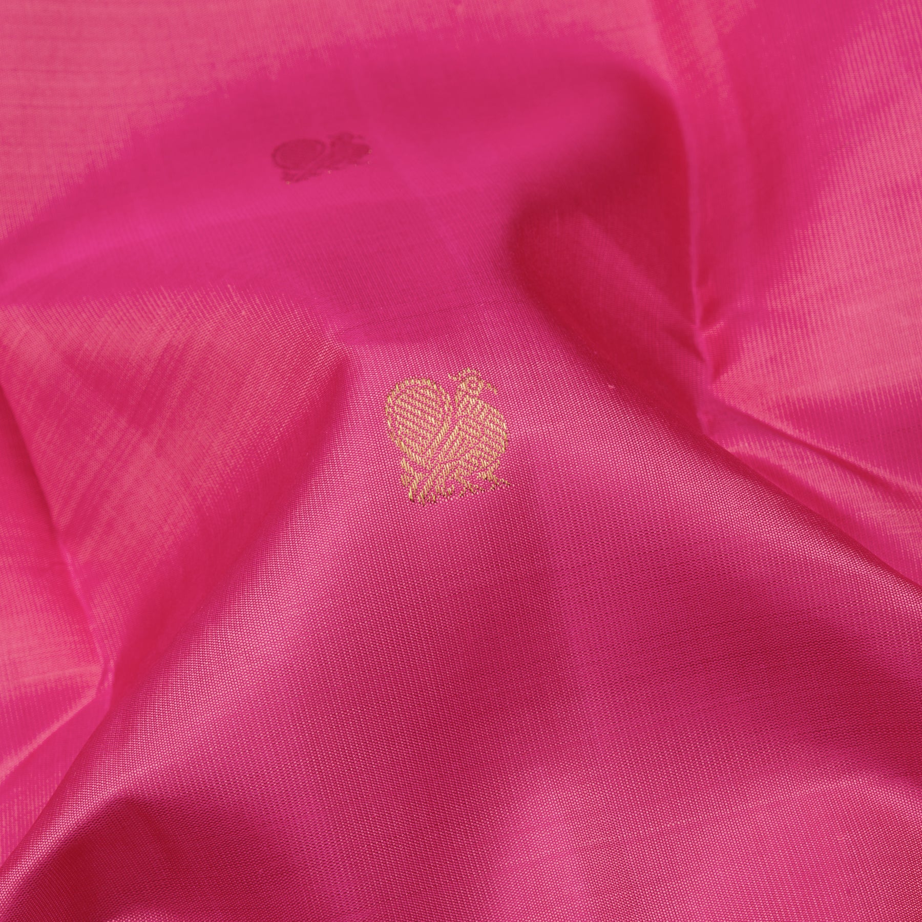 Kanakavalli Kanjivaram Silk Sari 23-110-HS001-13536 - Fabric View