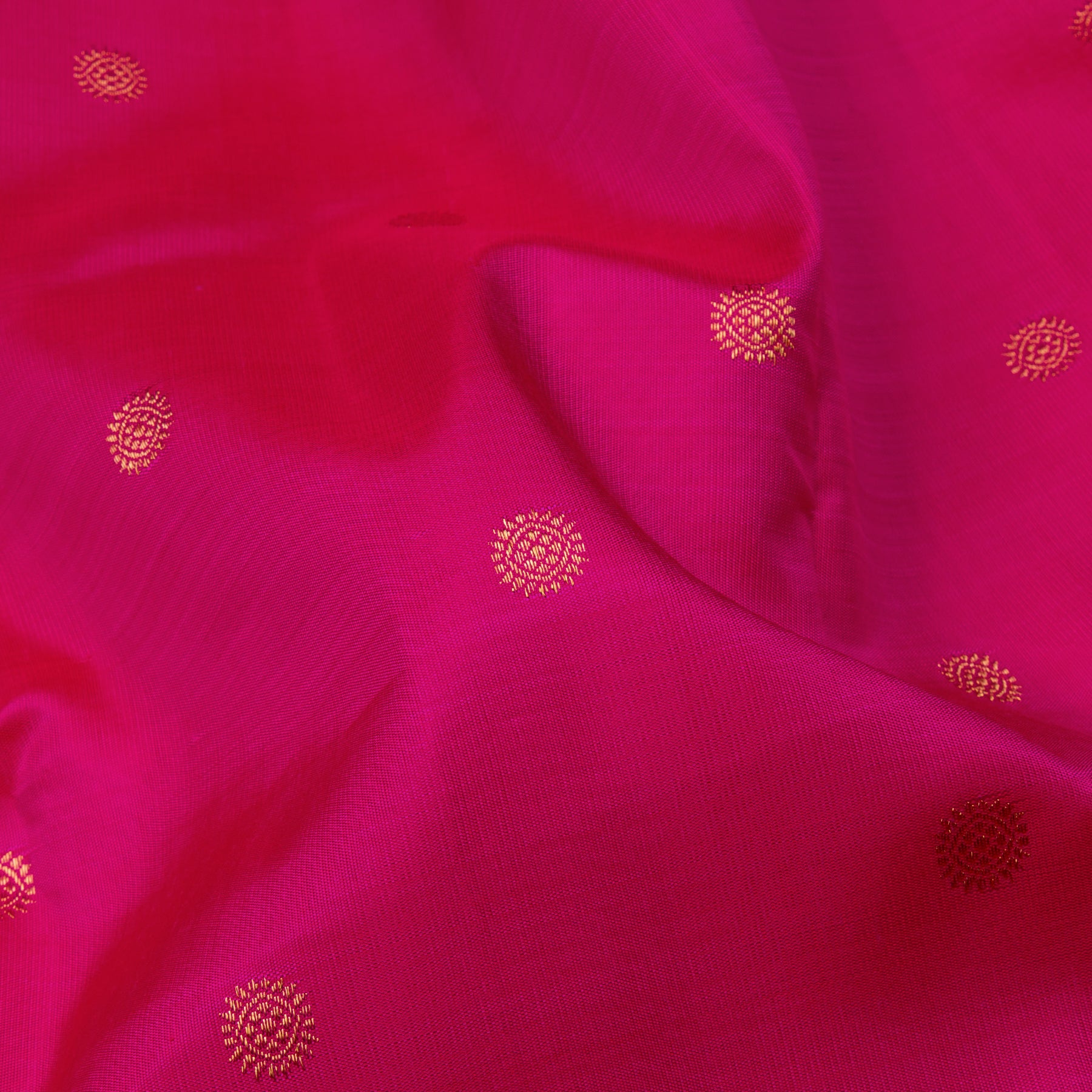 Kanakavalli Kanjivaram Silk Sari 23-110-HS001-13541 - Fabric View