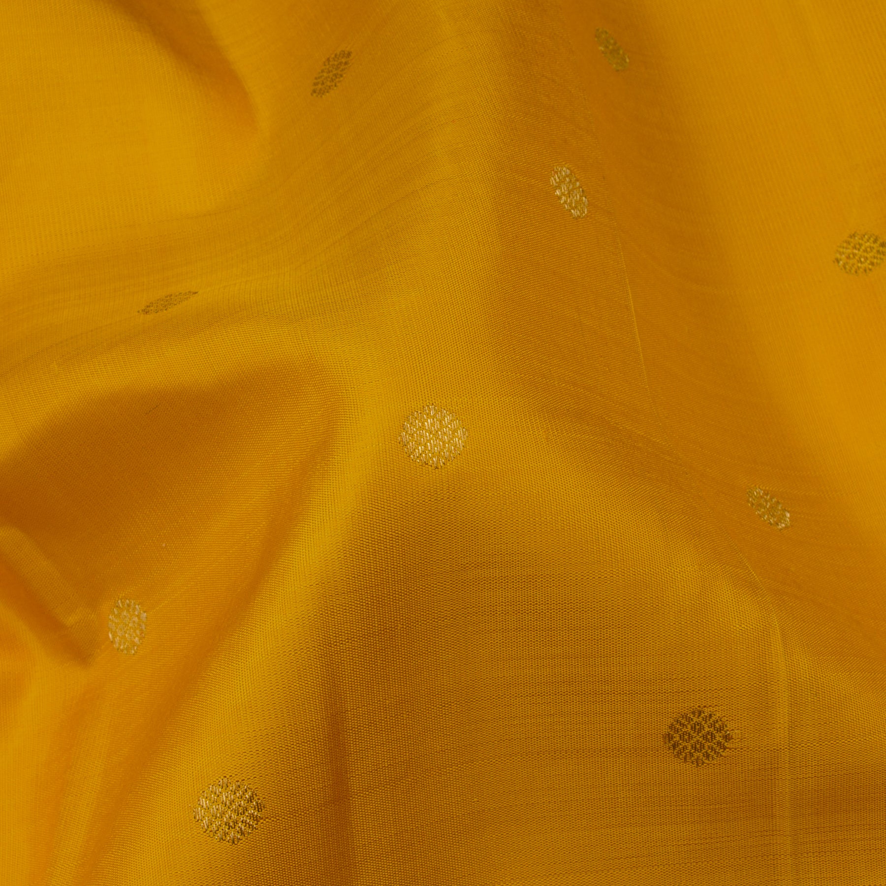 Kanakavalli Kanjivaram Silk Sari 23-110-HS001-14328 - Fabric View